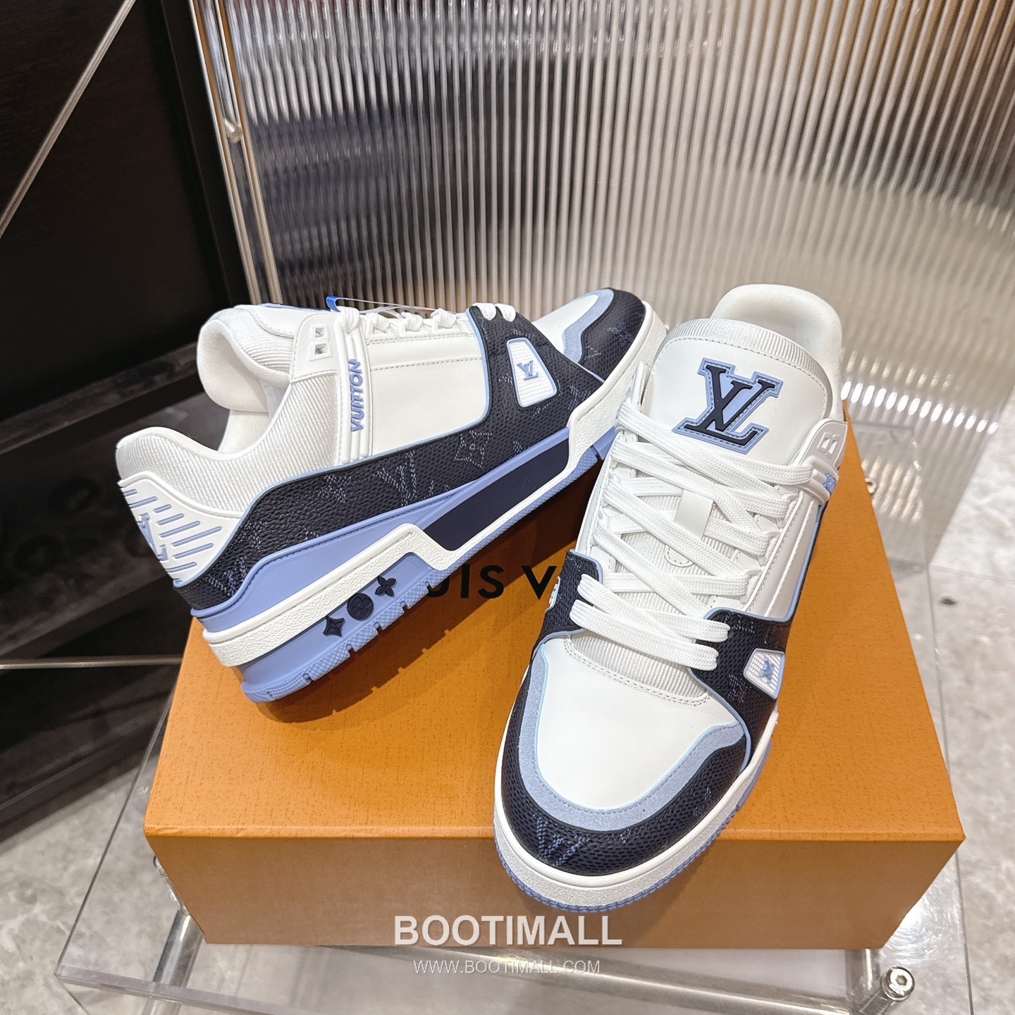 Louis Vuitton Trainer Monogram Denim 루이비통 트레이너 모노그램 데님 스니커즈 3
