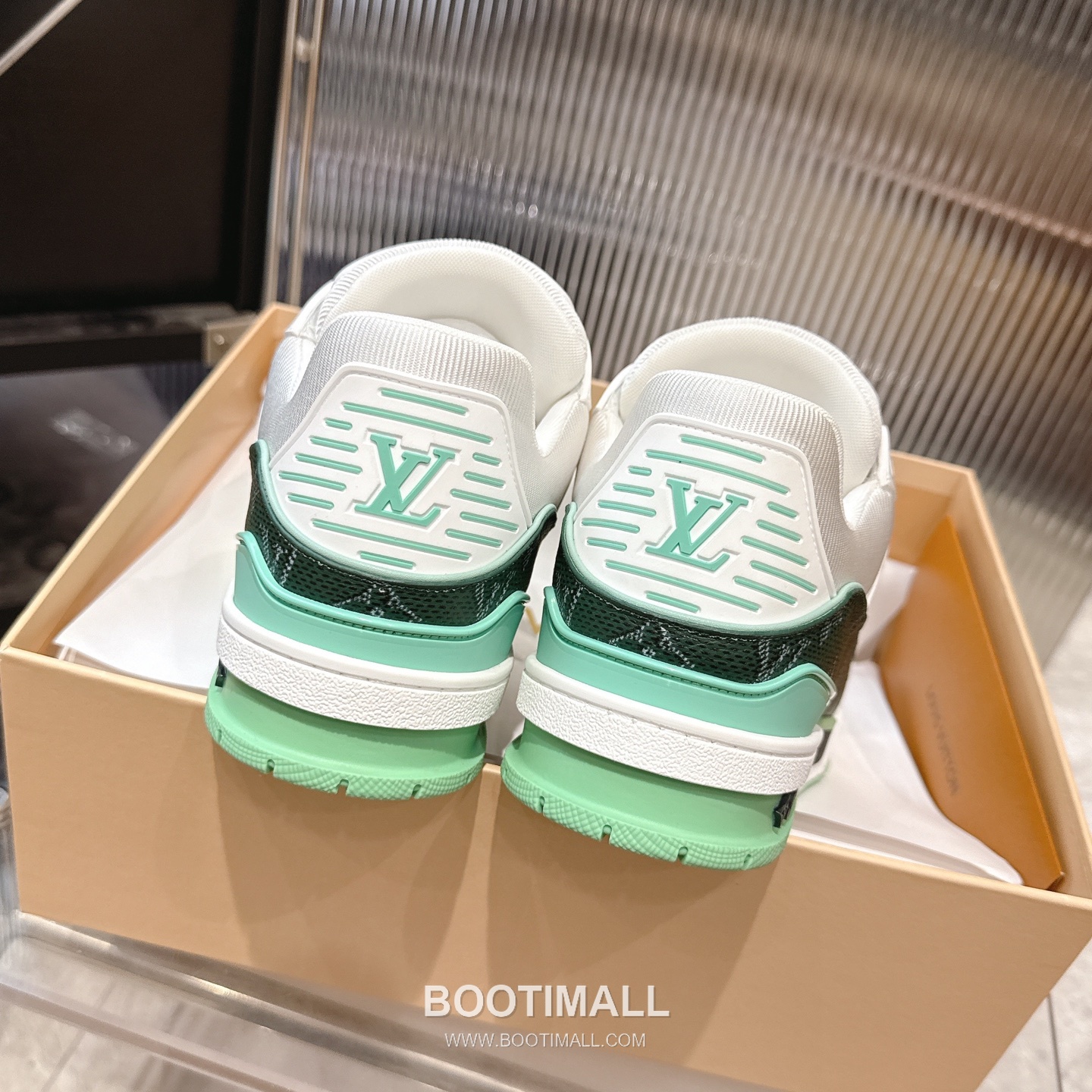 Louis Vuitton Trainer Monogram Denim 루이비통 트레이너 모노그램 데님 스니커즈 9