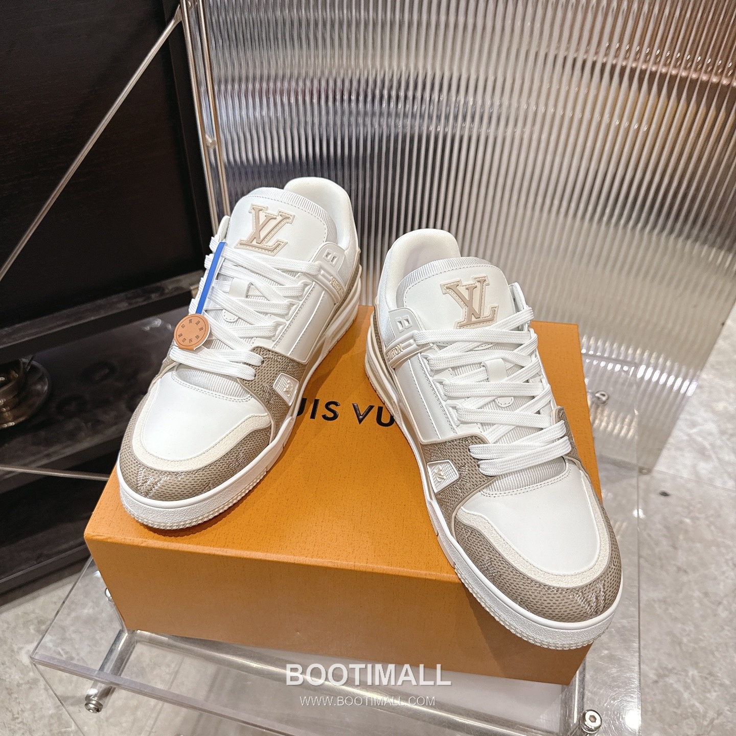 Louis Vuitton Trainer Monogram Denim 루이비통 트레이너 모노그램 데님 스니커즈 2