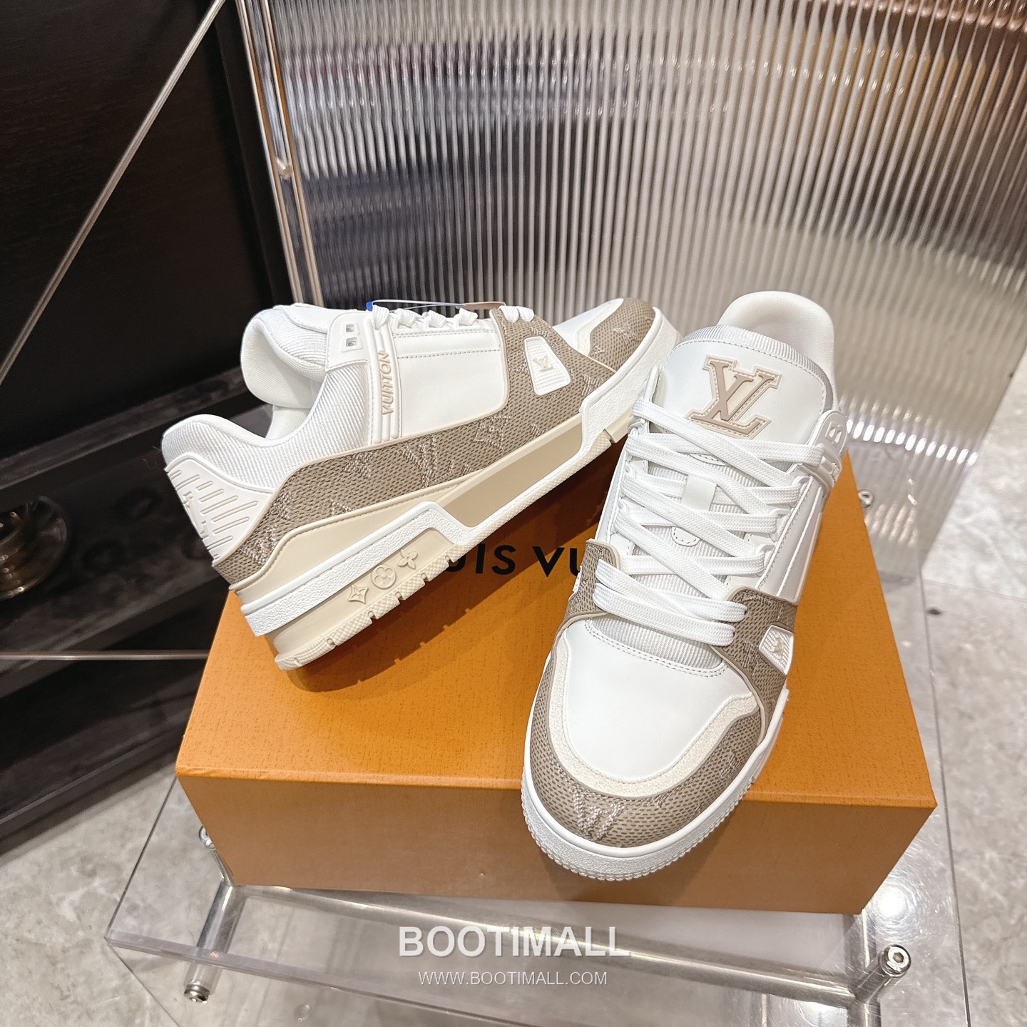 Louis Vuitton Trainer Monogram Denim 루이비통 트레이너 모노그램 데님 스니커즈 4