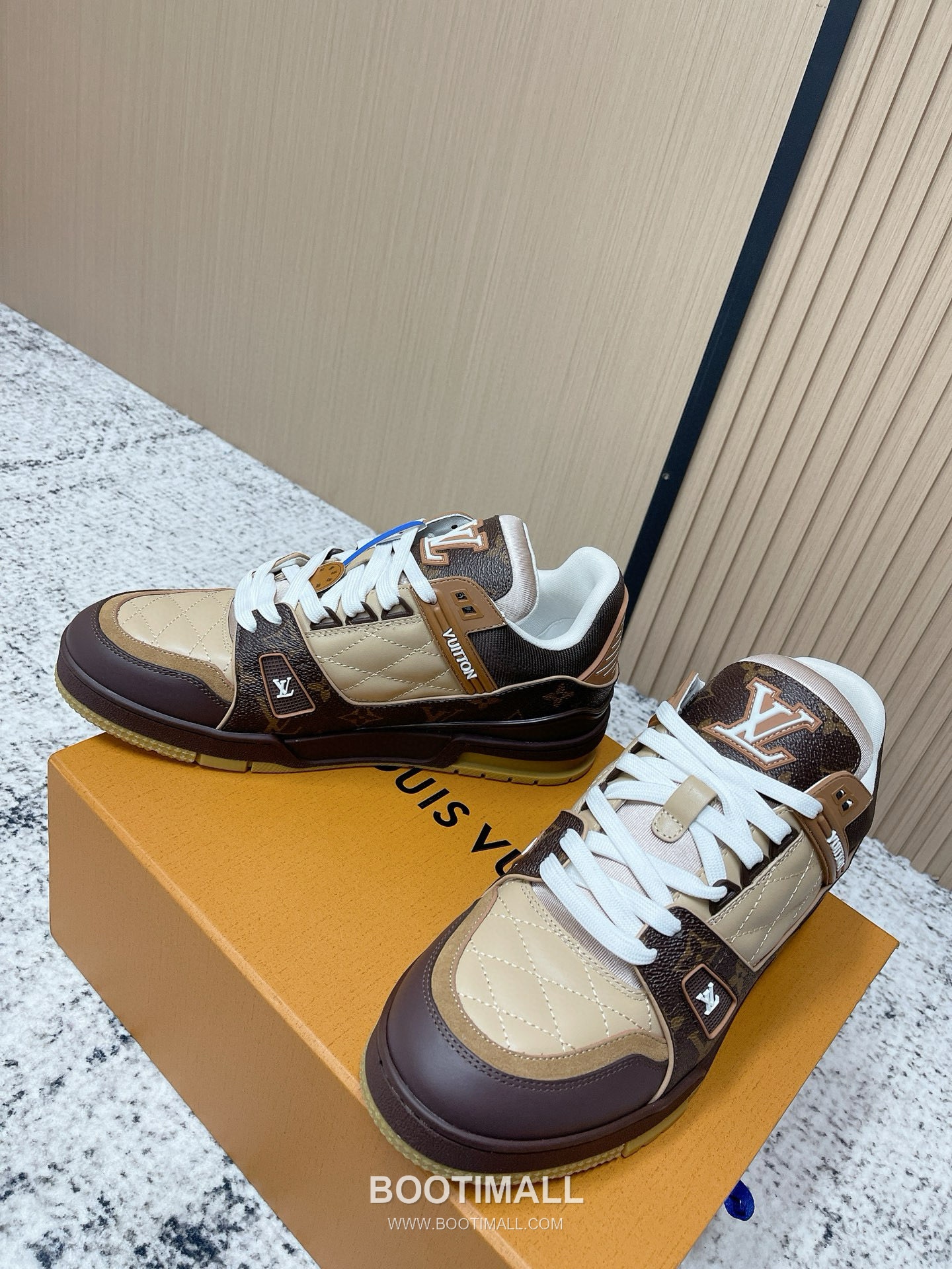 Louis Vuitton Trainer Monogram Denim 루이비통 트레이너 모노그램 데님 스니커즈 3