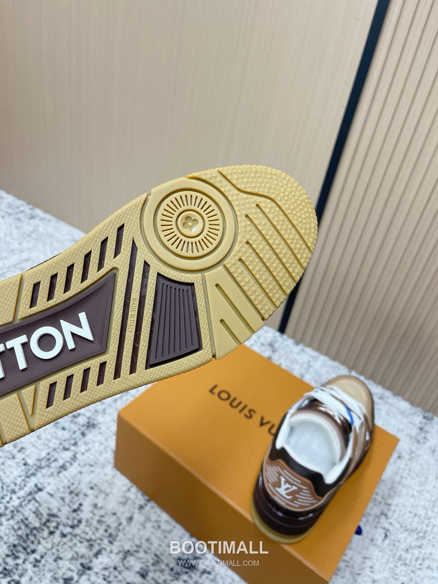 Louis Vuitton Trainer Monogram Denim 루이비통 트레이너 모노그램 데님 스니커즈 8