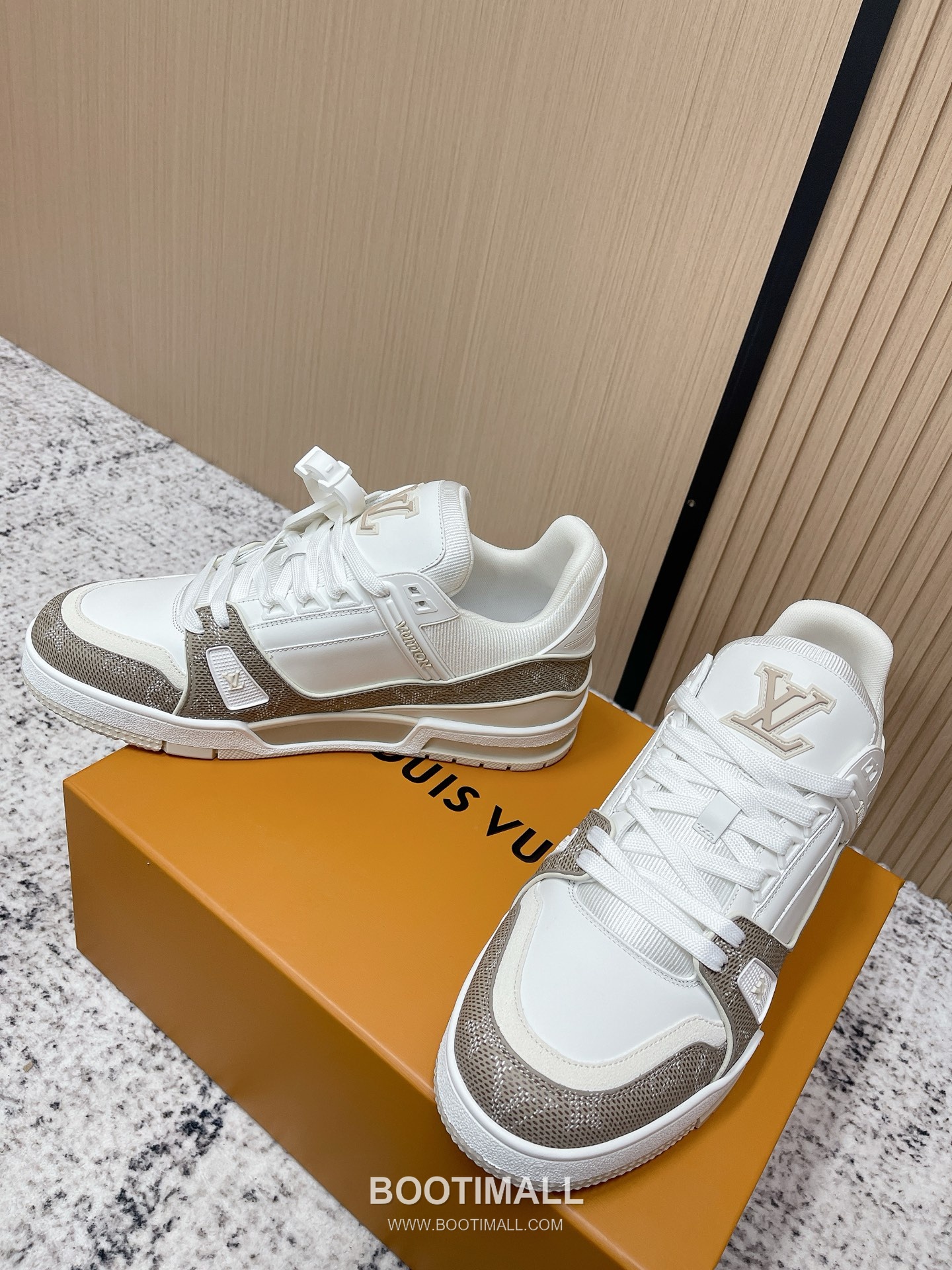 Louis Vuitton Trainer Monogram Denim 루이비통 트레이너 모노그램 데님 스니커즈 3