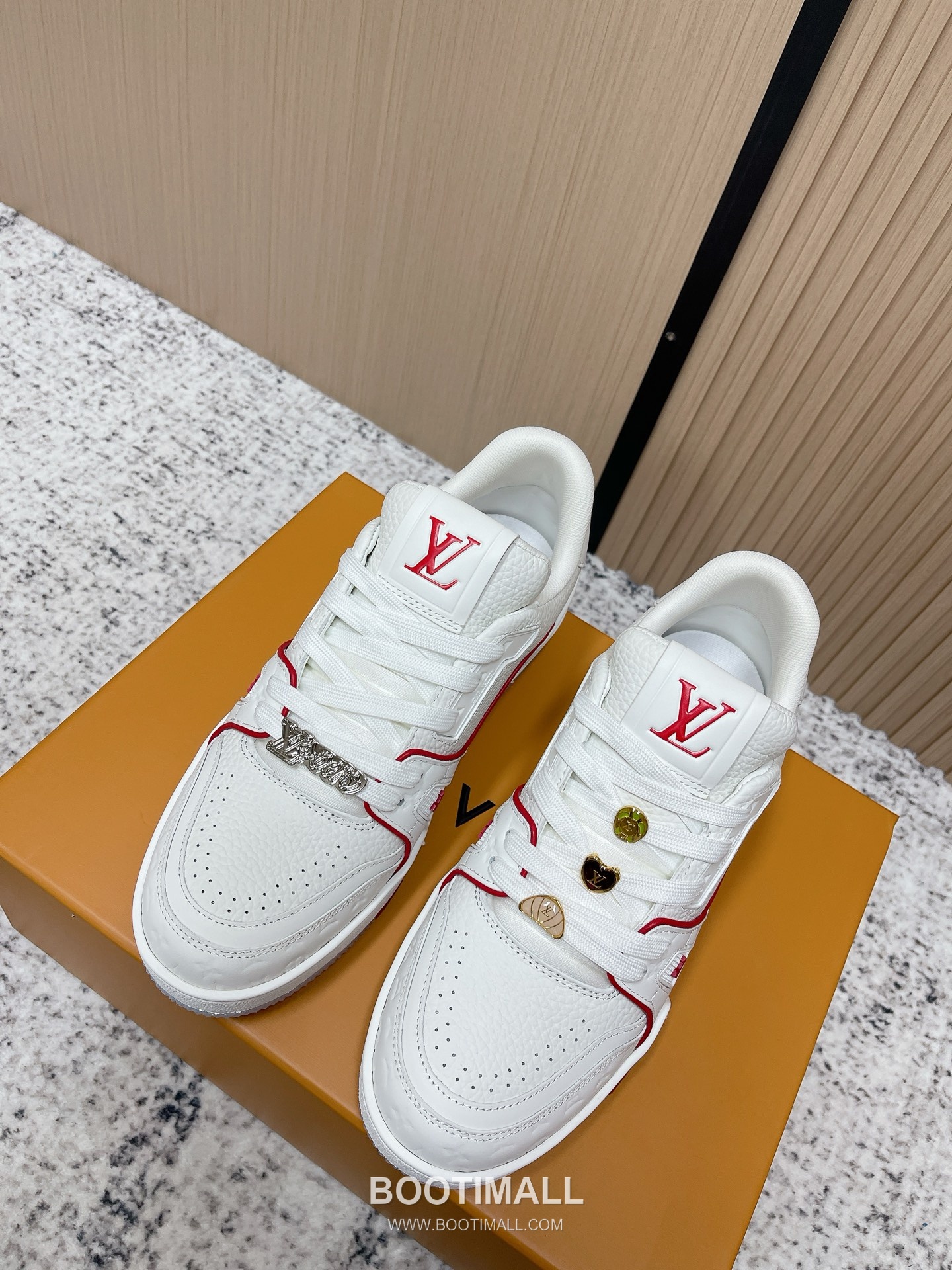 Louis Vuitton Trainer Monogram Denim 루이비통 트레이너 모노그램 데님 스니커즈 1