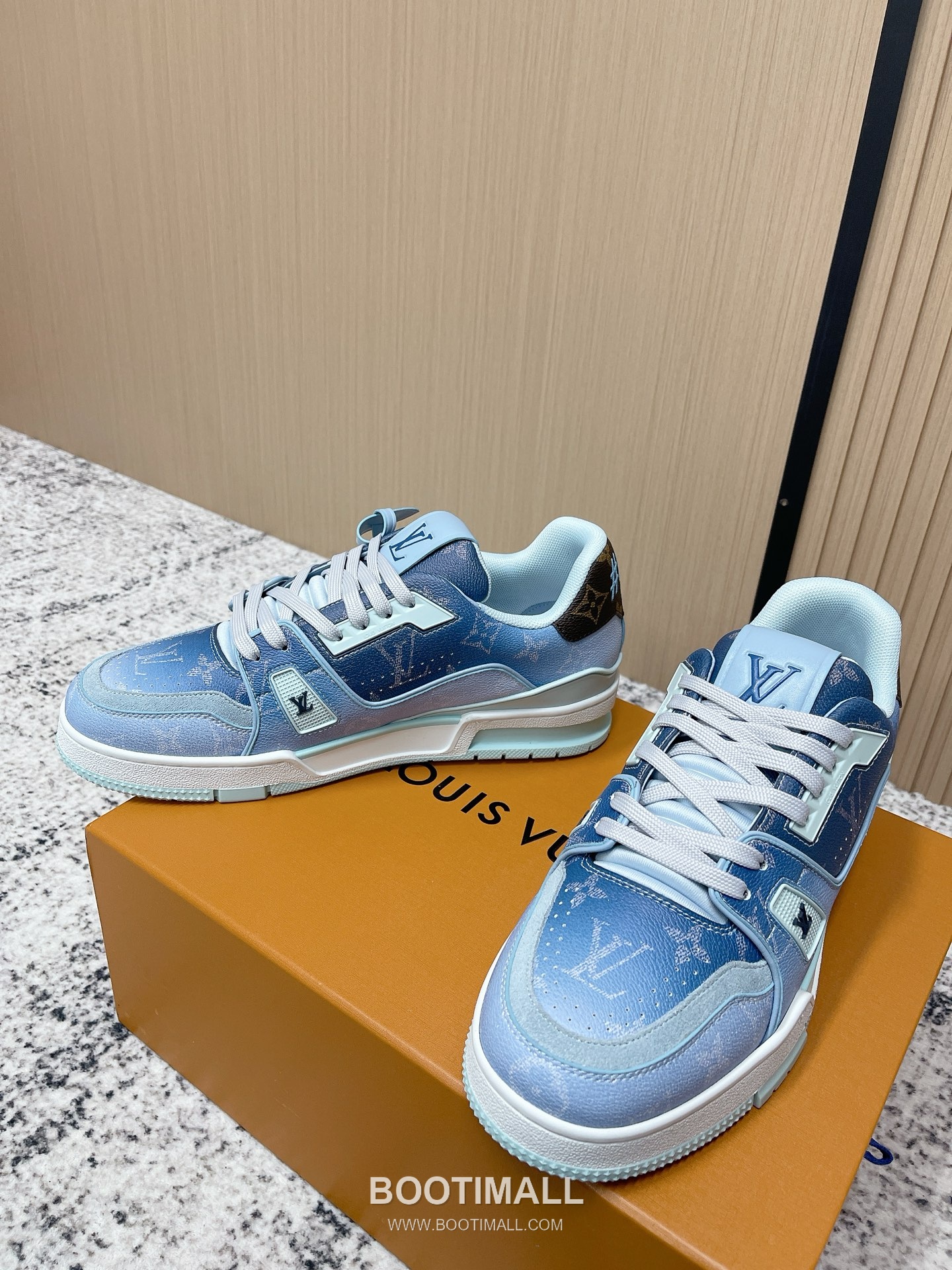 Louis Vuitton Trainer Monogram Denim 루이비통 트레이너 모노그램 데님 스니커즈 3