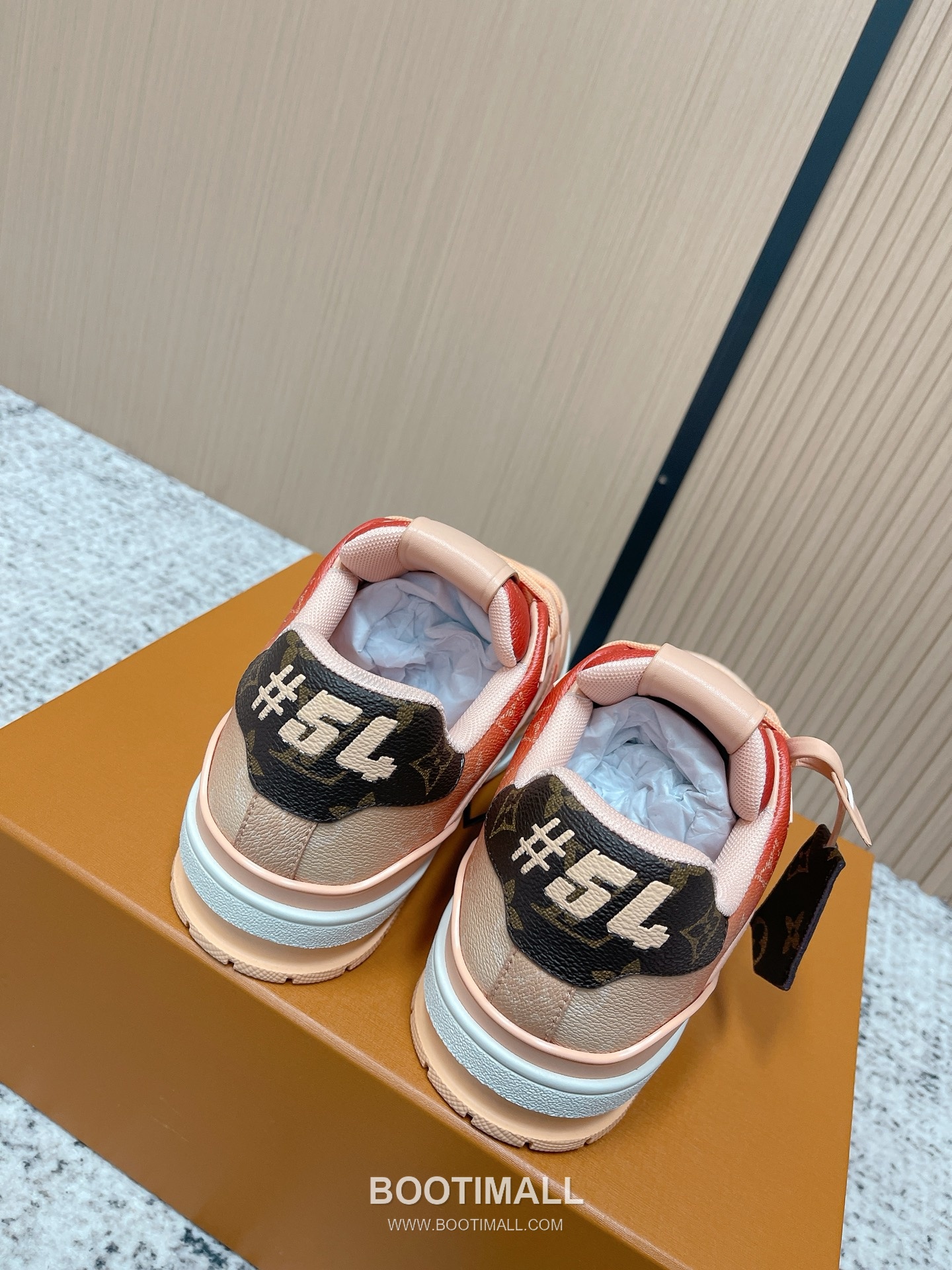 Louis Vuitton Trainer Monogram Denim 루이비통 트레이너 모노그램 데님 스니커즈 4