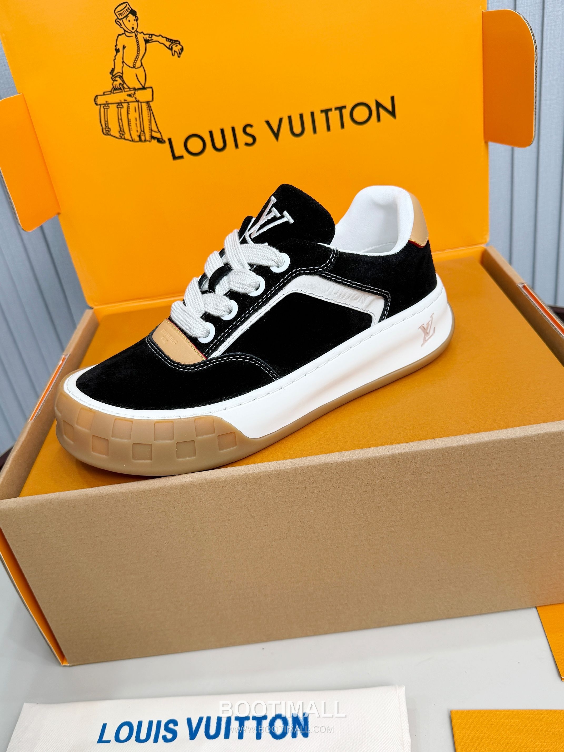 Louis Vuitton Padded Skate Low-Top Sneakers 루이비통 패디드 스케이트 로우탑 스니커즈 6