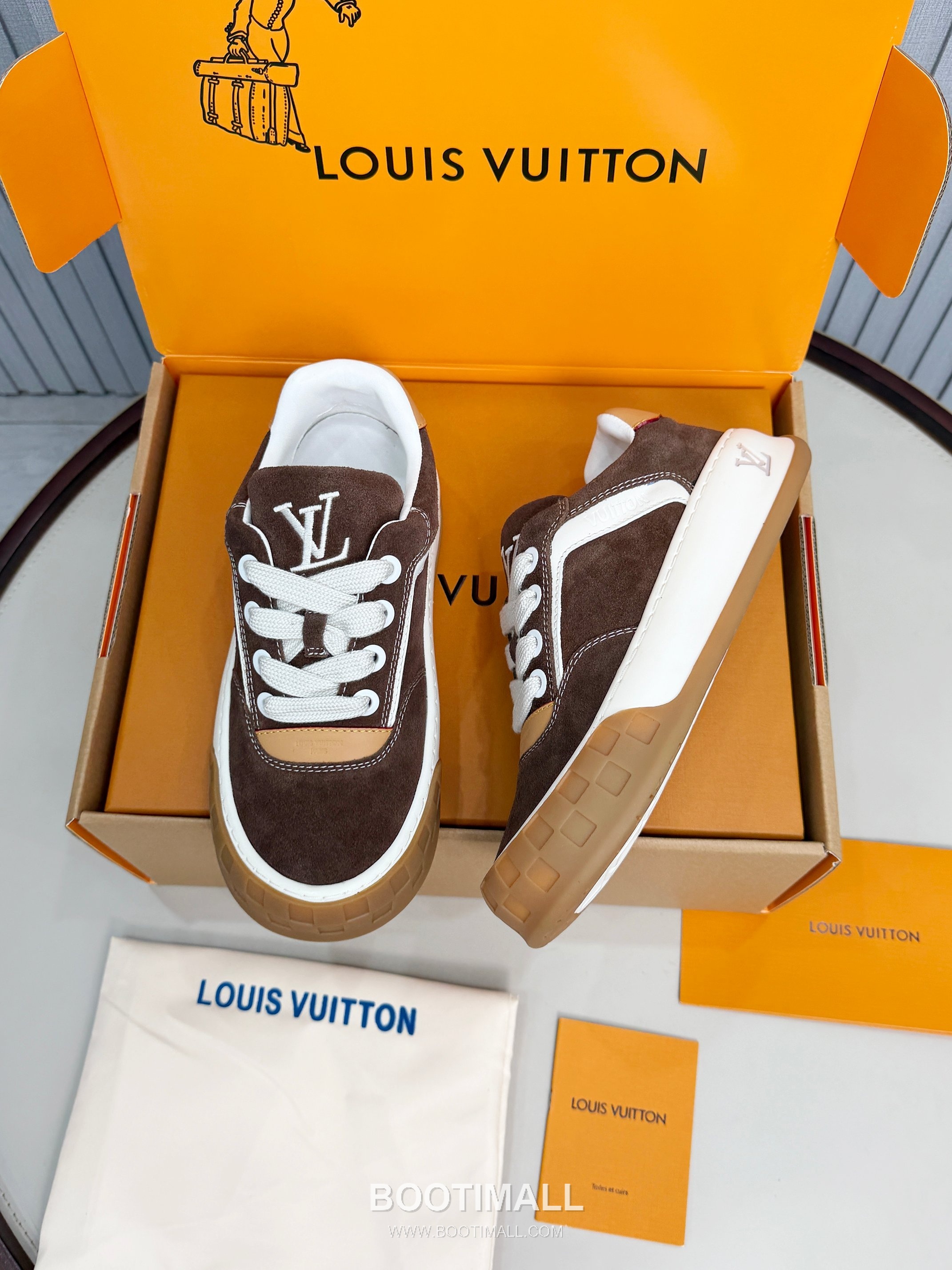 Louis Vuitton Padded Skate Low-Top Sneakers 루이비통 패디드 스케이트 로우탑 스니커즈 2
