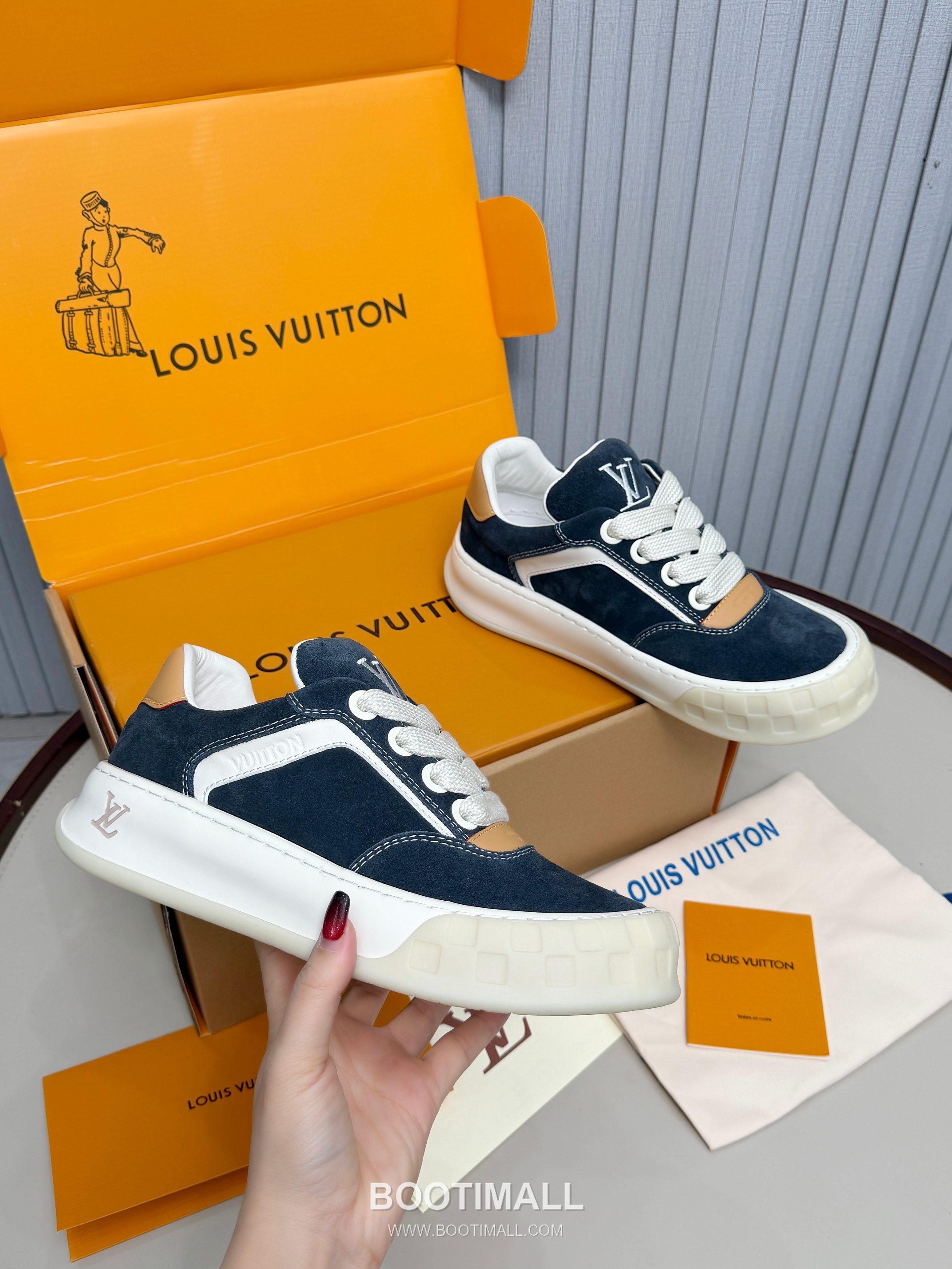 Louis Vuitton Padded Skate Low-Top Sneakers 루이비통 패디드 스케이트 로우탑 스니커즈 6