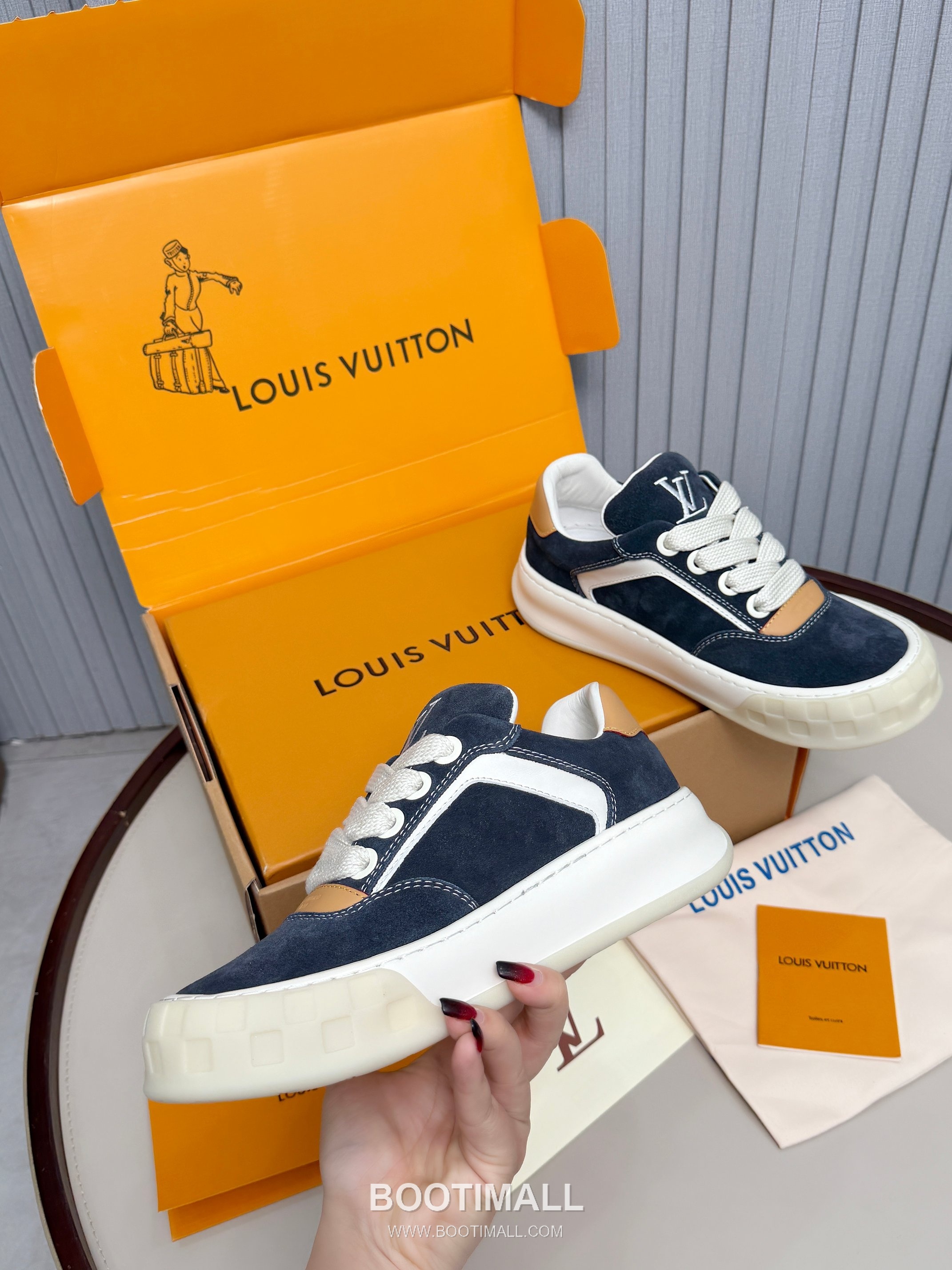 Louis Vuitton Padded Skate Low-Top Sneakers 루이비통 패디드 스케이트 로우탑 스니커즈 7