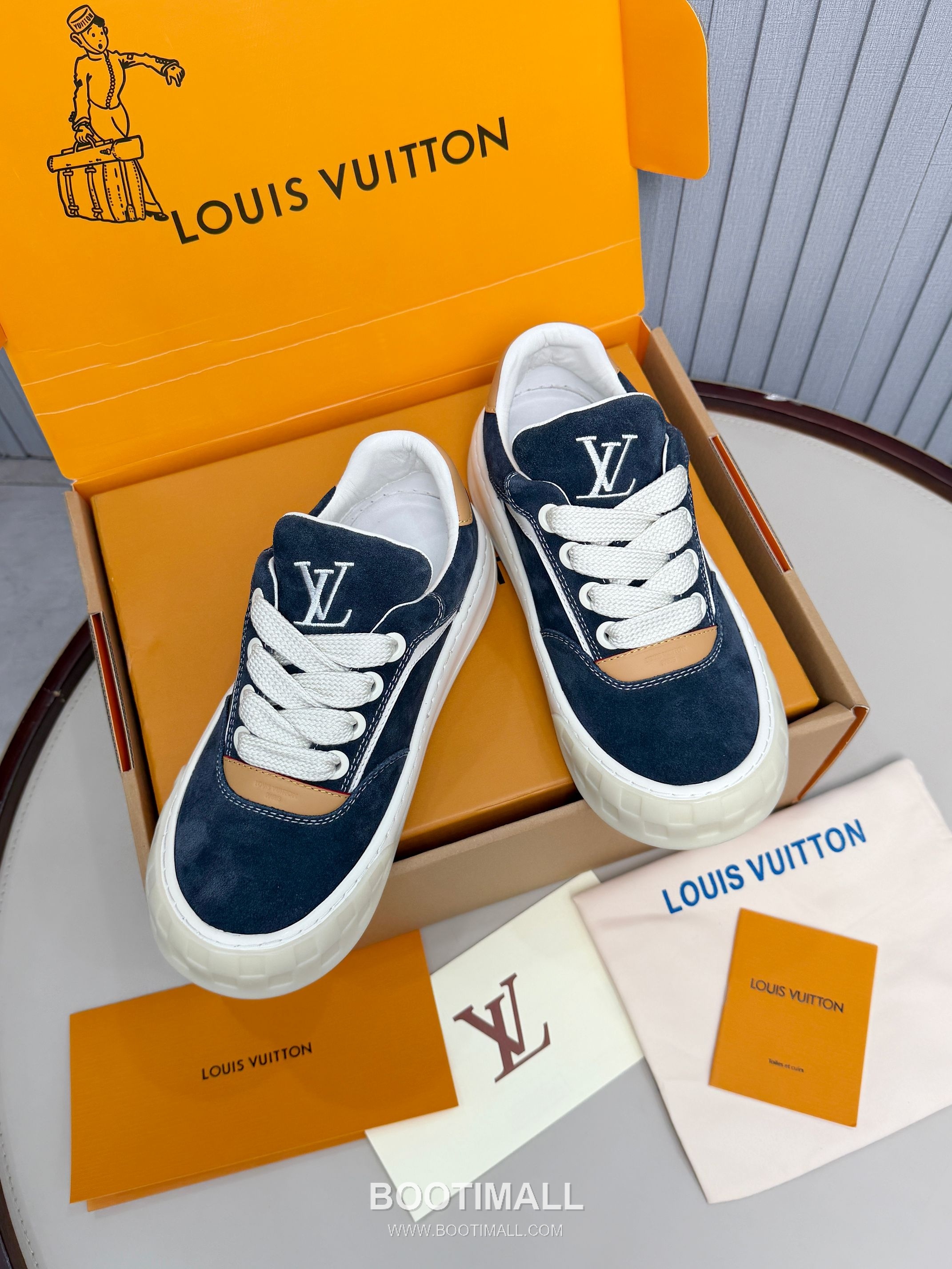 Louis Vuitton Padded Skate Low-Top Sneakers 루이비통 패디드 스케이트 로우탑 스니커즈 8