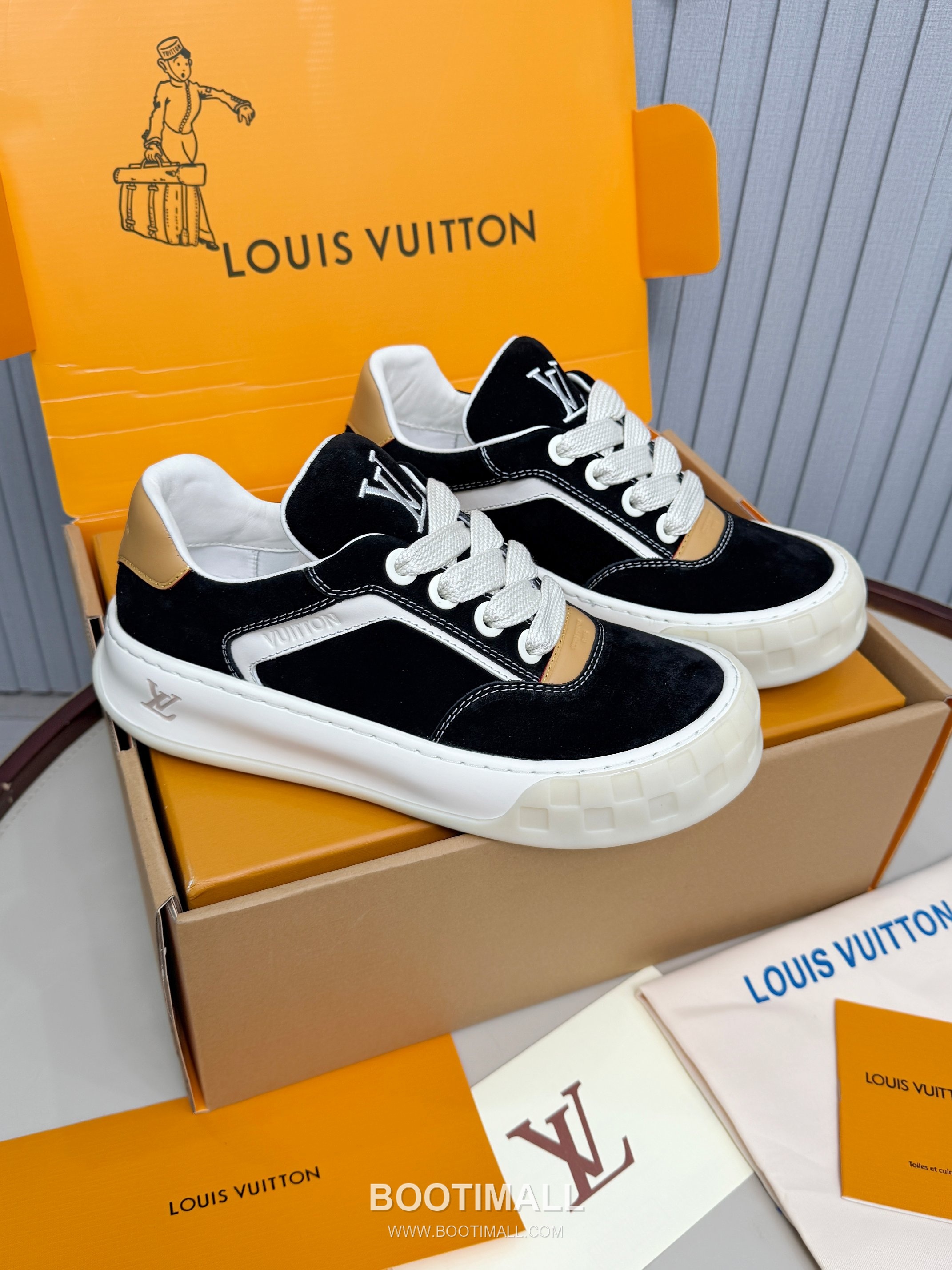 Louis Vuitton Padded Skate Low-Top Sneakers 루이비통 패디드 스케이트 로우탑 스니커즈 4