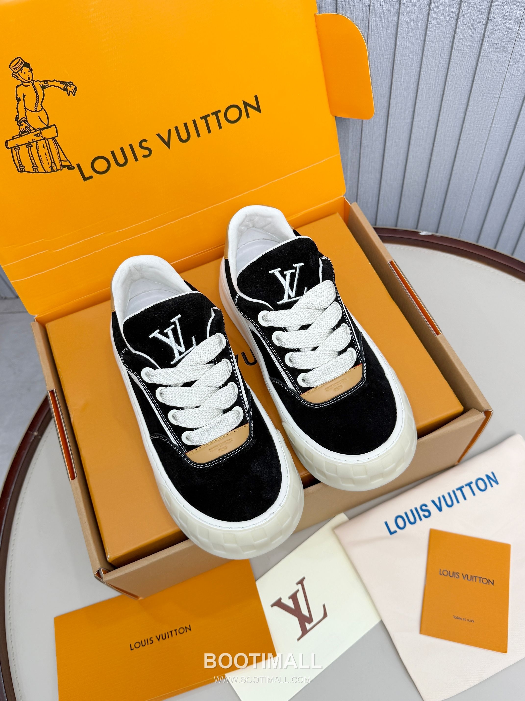 Louis Vuitton Padded Skate Low-Top Sneakers 루이비통 패디드 스케이트 로우탑 스니커즈 8
