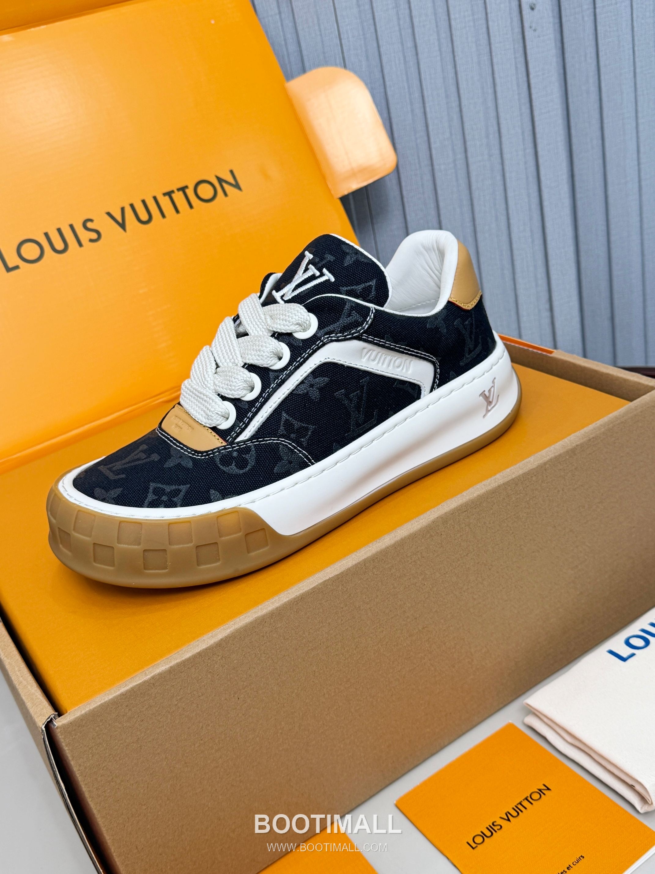Louis Vuitton Padded Skate Low-Top Sneakers 루이비통 패디드 스케이트 로우탑 스니커즈 1