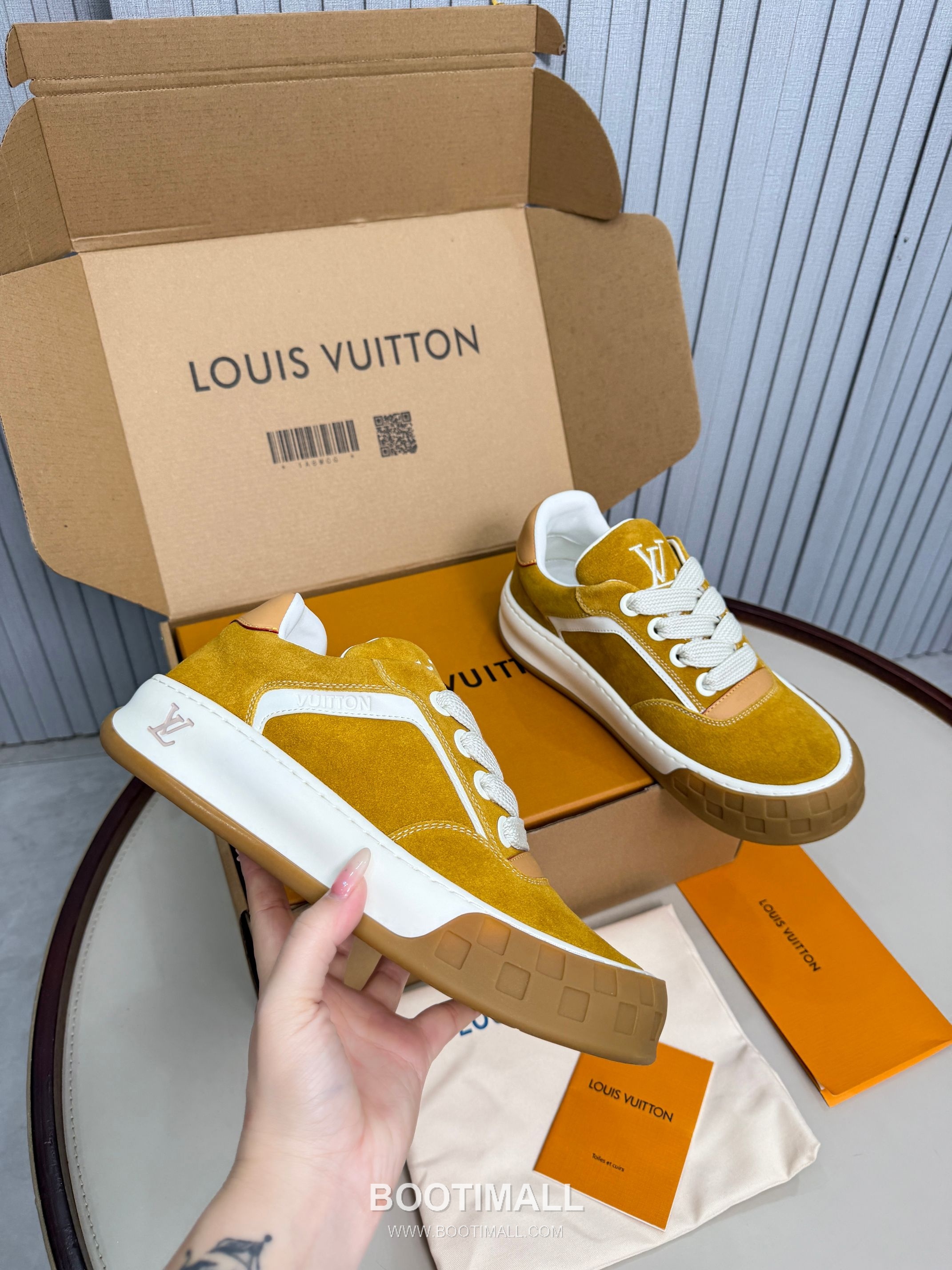 Louis Vuitton Padded Skate Low-Top Sneakers 루이비통 패디드 스케이트 로우탑 스니커즈 1