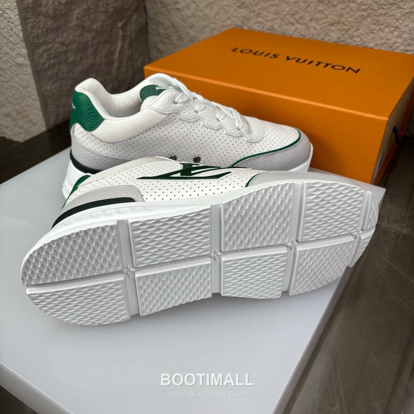 Louis Vuitton Classic LV Letter Platform Smooth Cowhide Black Sneakers 루이비통 클래식 LV 레터링 플랫폼 스무스 소가죽 블랙 스니커즈 9