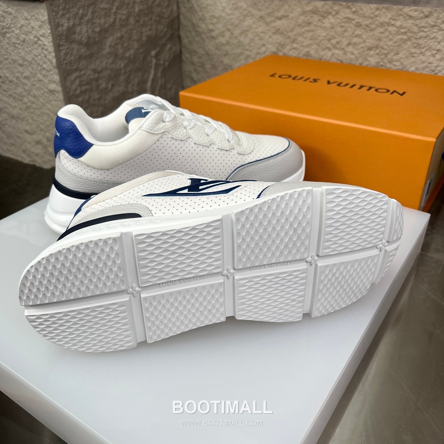 Louis Vuitton Classic LV Letter Platform Smooth Cowhide Black Sneakers 루이비통 클래식 LV 레터링 플랫폼 스무스 소가죽 블랙 스니커즈 9