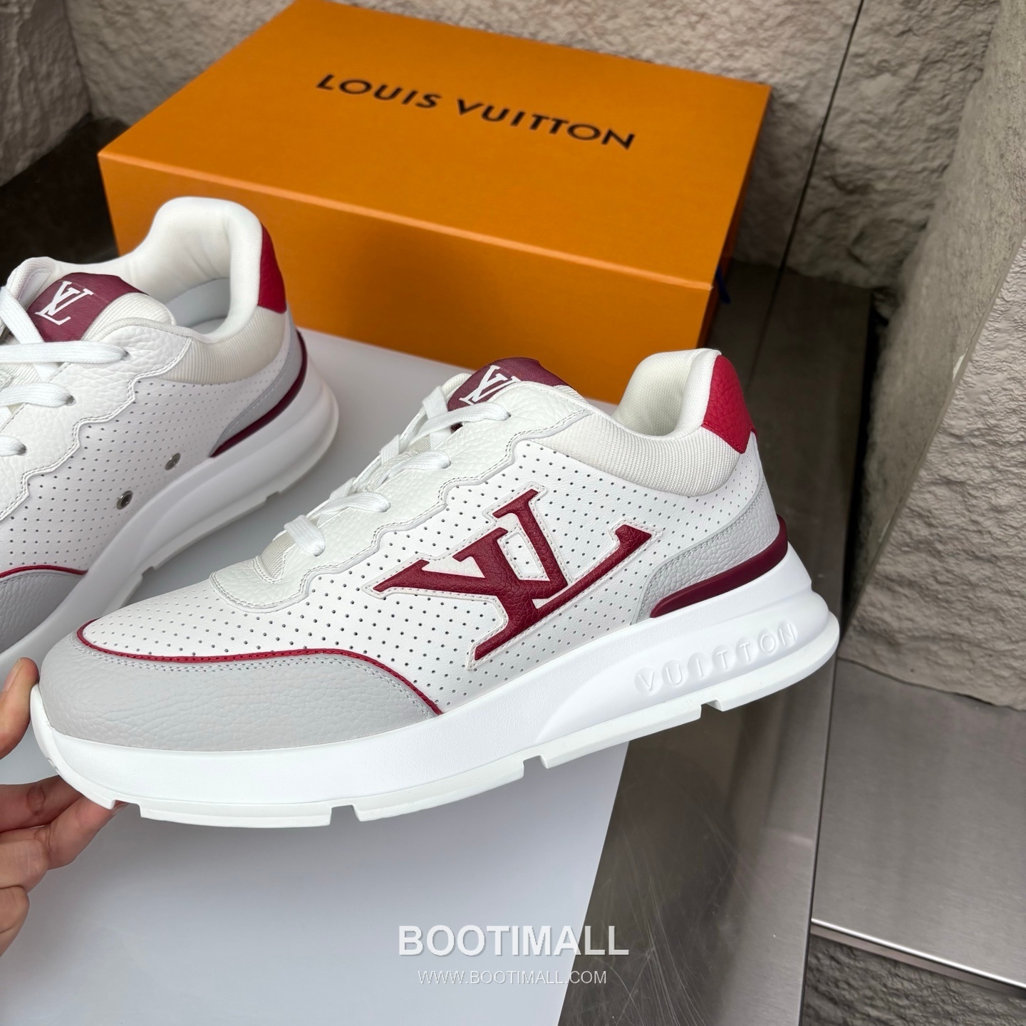 Louis Vuitton Classic LV Letter Platform Smooth Cowhide Black Sneakers 루이비통 클래식 LV 레터링 플랫폼 스무스 소가죽 블랙 스니커즈 4