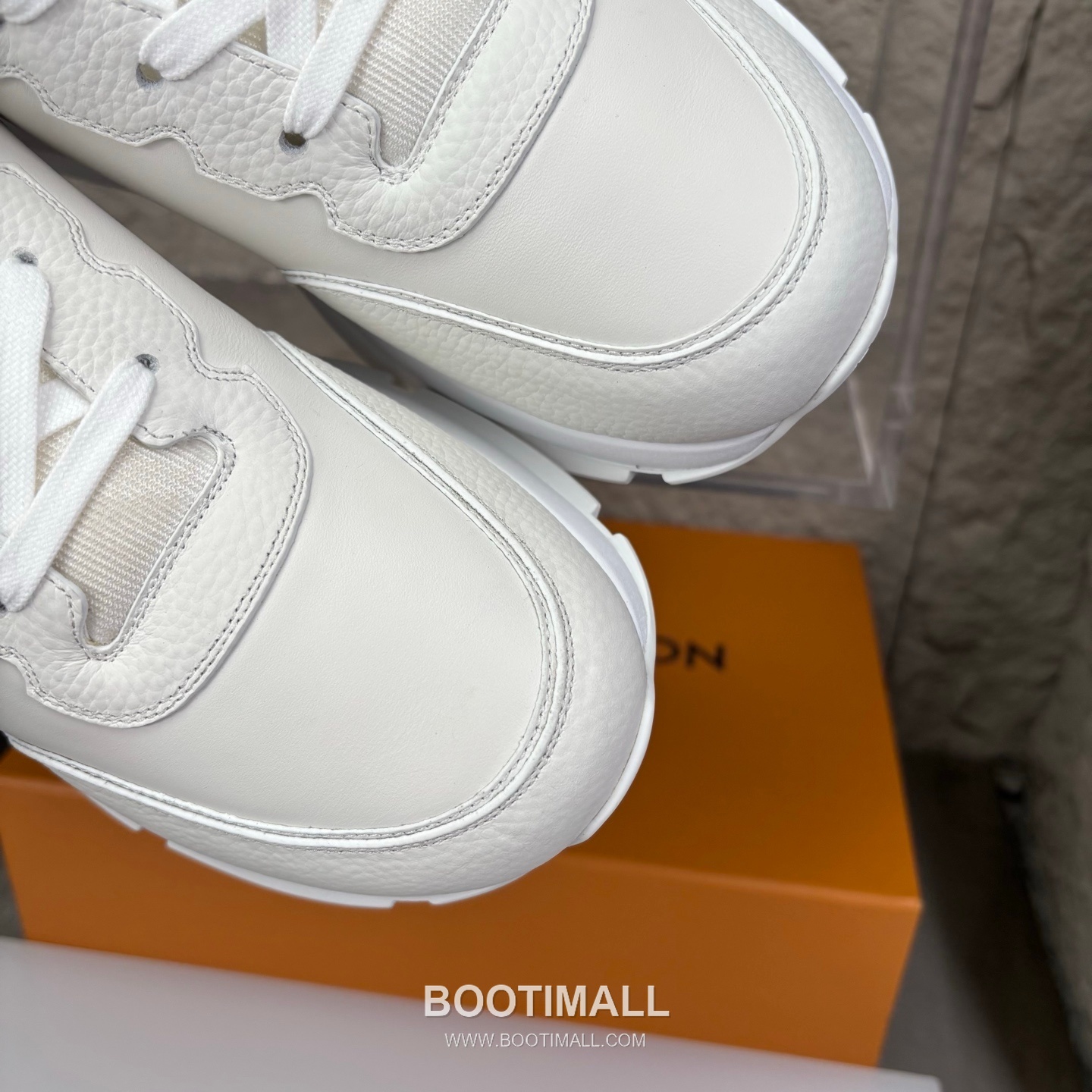 Louis Vuitton Classic LV Letter Platform Smooth Cowhide Black Sneakers 루이비통 클래식 LV 레터링 플랫폼 스무스 소가죽 블랙 스니커즈 6