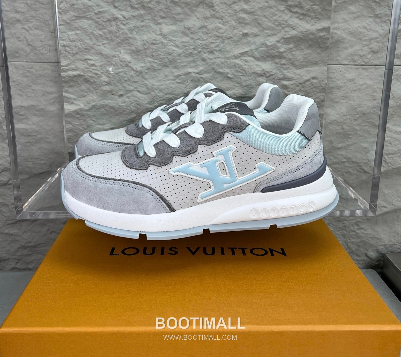 Louis Vuitton Classic LV Letter Platform Smooth Cowhide Black Sneakers 루이비통 클래식 LV 레터링 플랫폼 스무스 소가죽 블랙 스니커즈 1