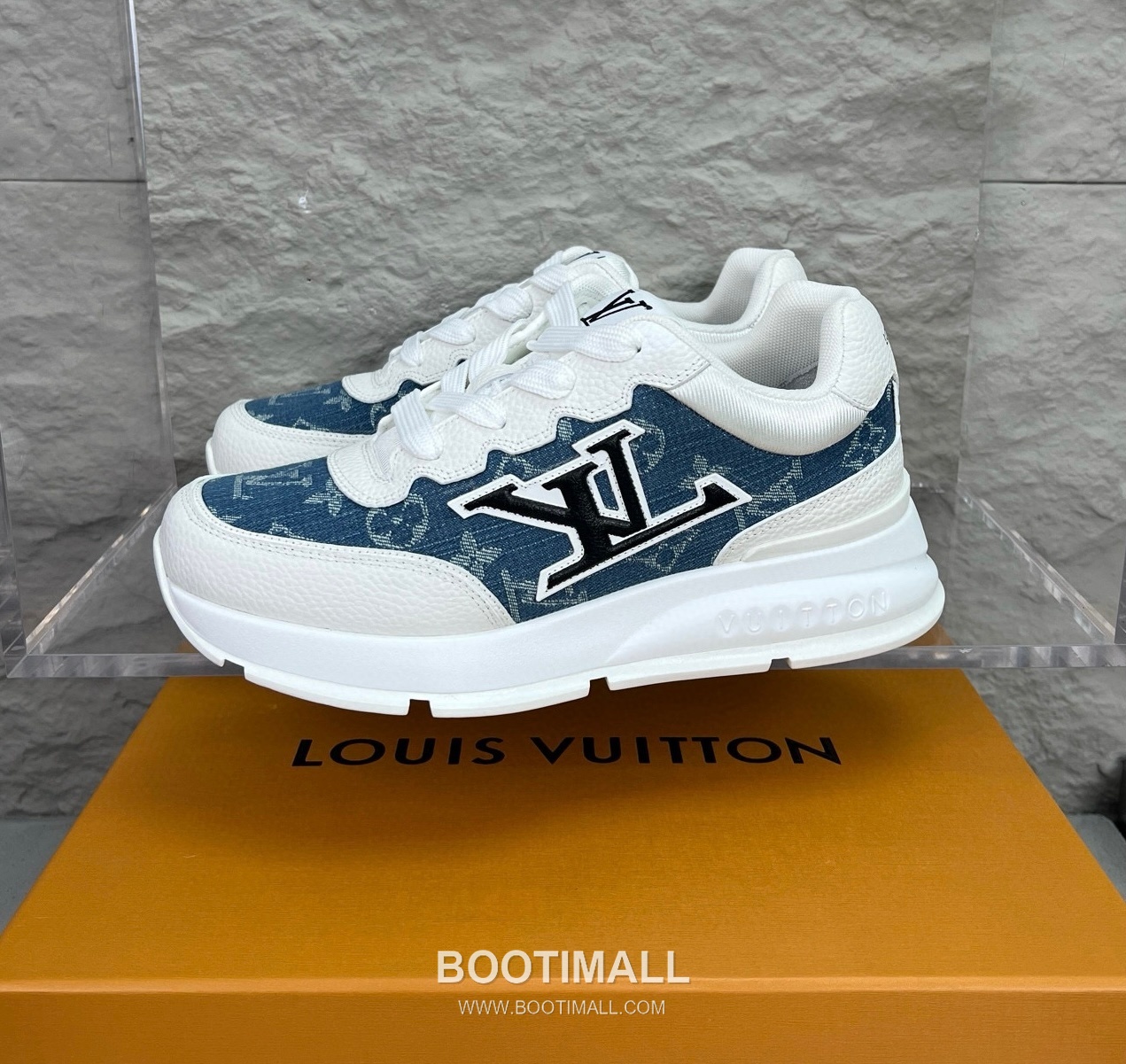 Louis Vuitton Classic LV Letter Platform Smooth Cowhide Black Sneakers 루이비통 클래식 LV 레터링 플랫폼 스무스 소가죽 블랙 스니커즈 1