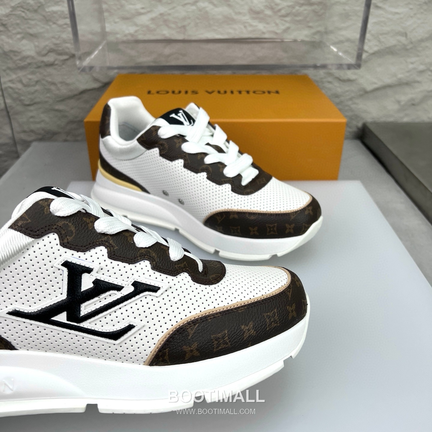 Louis Vuitton Classic LV Letter Platform Smooth Cowhide Black Sneakers 루이비통 클래식 LV 레터링 플랫폼 스무스 소가죽 블랙 스니커즈 6
