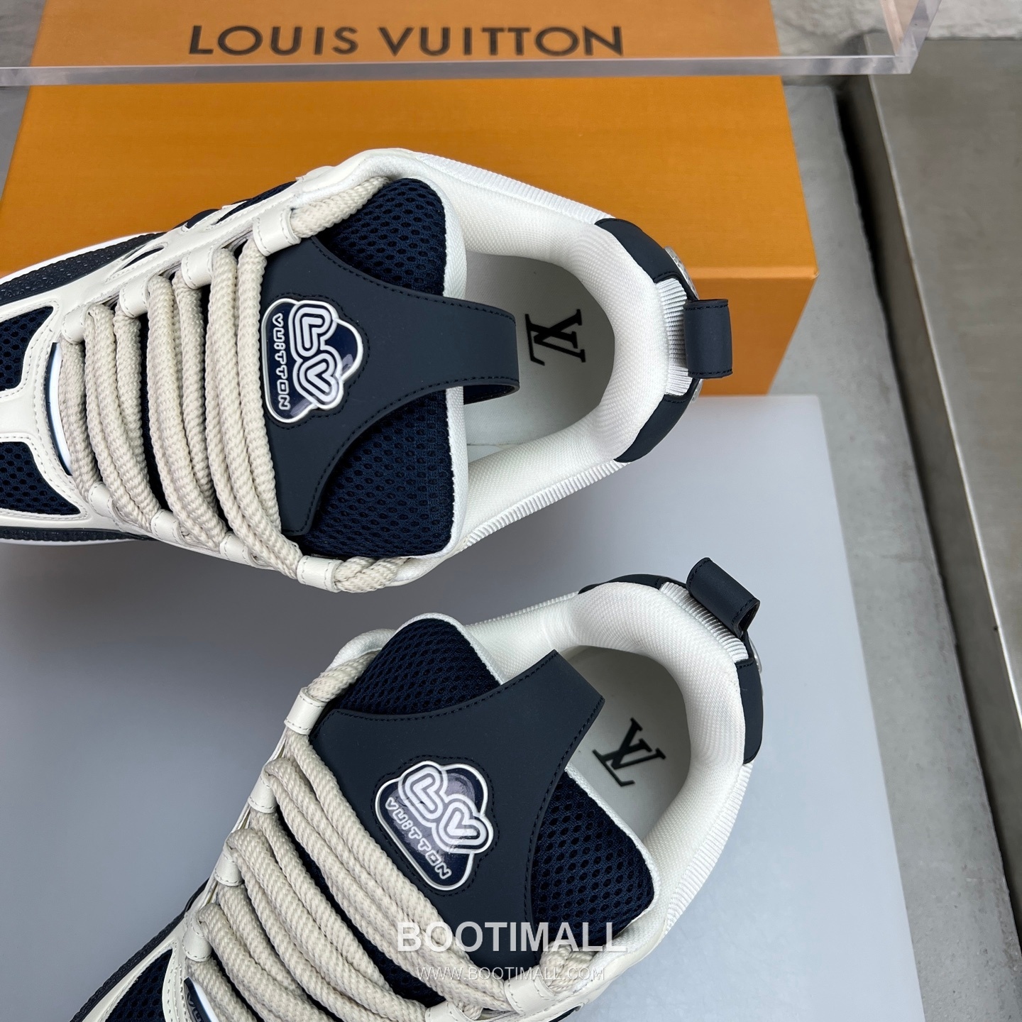 Louis Vuitton Runway 90s Chunky Skate Runner Leather Mesh Multicolor 루이비통 런웨이 90s 청키 스케이트 러너 가죽 메쉬 멀티컬러 스니커즈 7