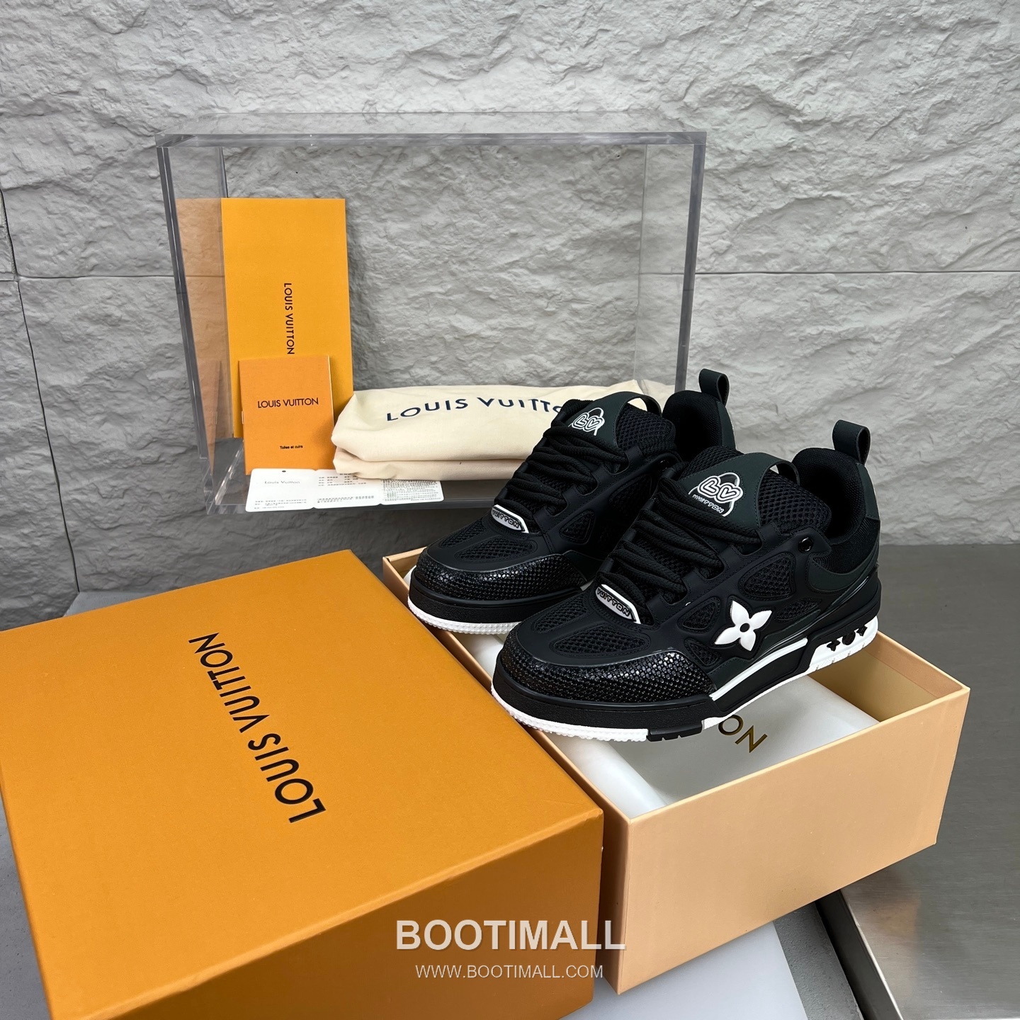 Louis Vuitton Runway 90s Chunky Skate Runner Leather Mesh Multicolor 루이비통 런웨이 90s 청키 스케이트 러너 가죽 메쉬 멀티컬러 스니커즈 2