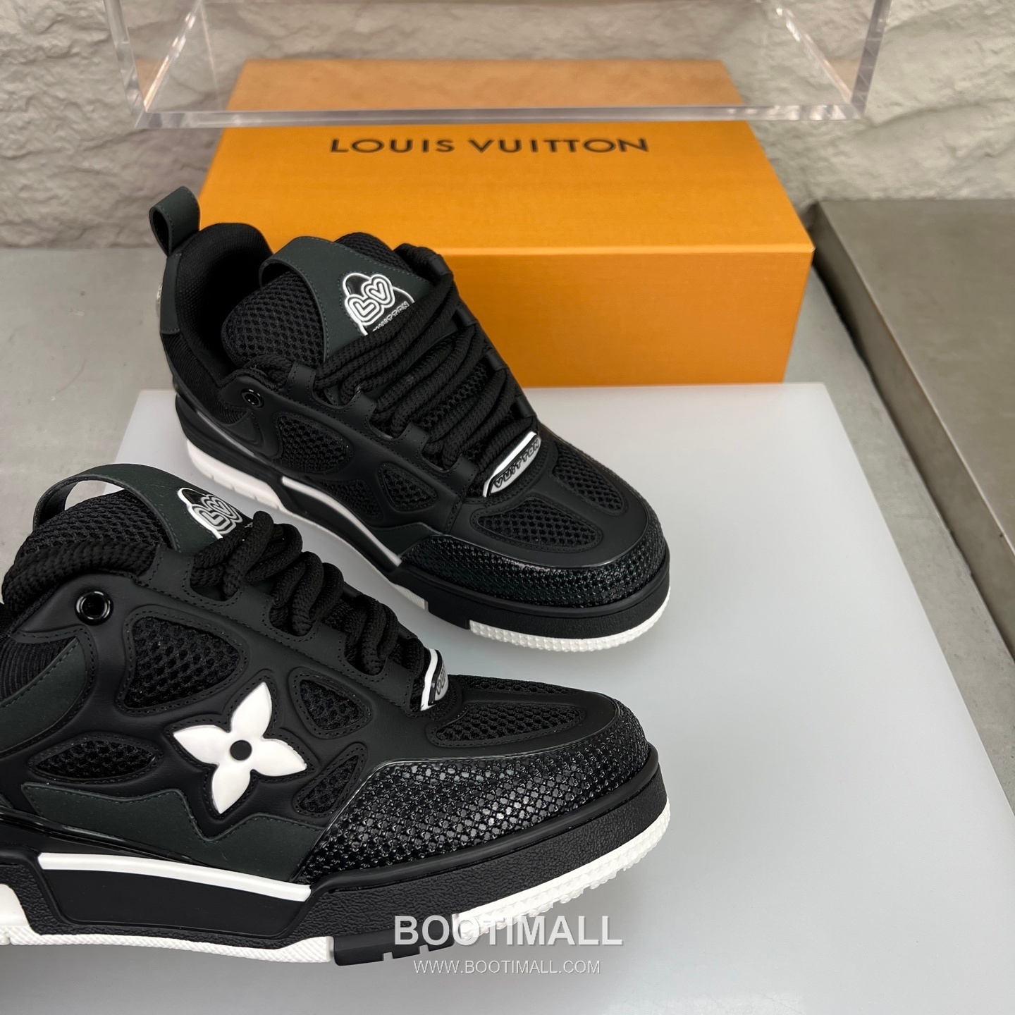 Louis Vuitton Runway 90s Chunky Skate Runner Leather Mesh Multicolor 루이비통 런웨이 90s 청키 스케이트 러너 가죽 메쉬 멀티컬러 스니커즈 6