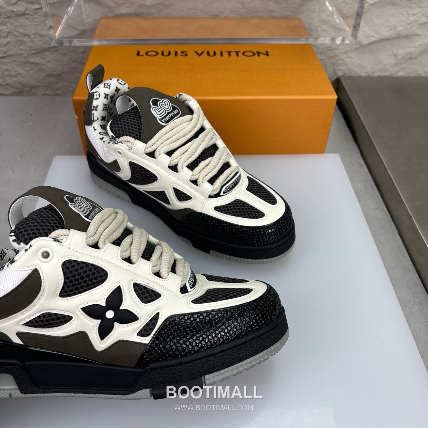 Louis Vuitton Runway 90s Chunky Skate Runner Leather Mesh Multicolor 루이비통 런웨이 90s 청키 스케이트 러너 가죽 메쉬 멀티컬러 스니커즈 6