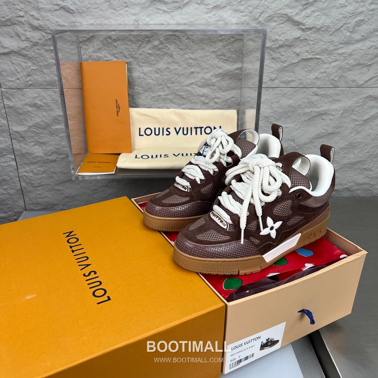 Louis Vuitton Runway 90s Chunky Skate Runner Leather Mesh Multicolor 루이비통 런웨이 90s 청키 스케이트 러너 가죽 메쉬 멀티컬러 스니커즈 2