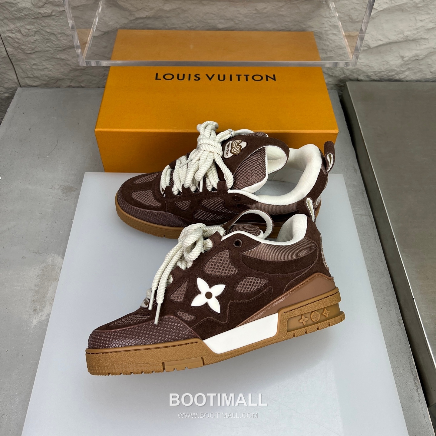 Louis Vuitton Runway 90s Chunky Skate Runner Leather Mesh Multicolor 루이비통 런웨이 90s 청키 스케이트 러너 가죽 메쉬 멀티컬러 스니커즈 4
