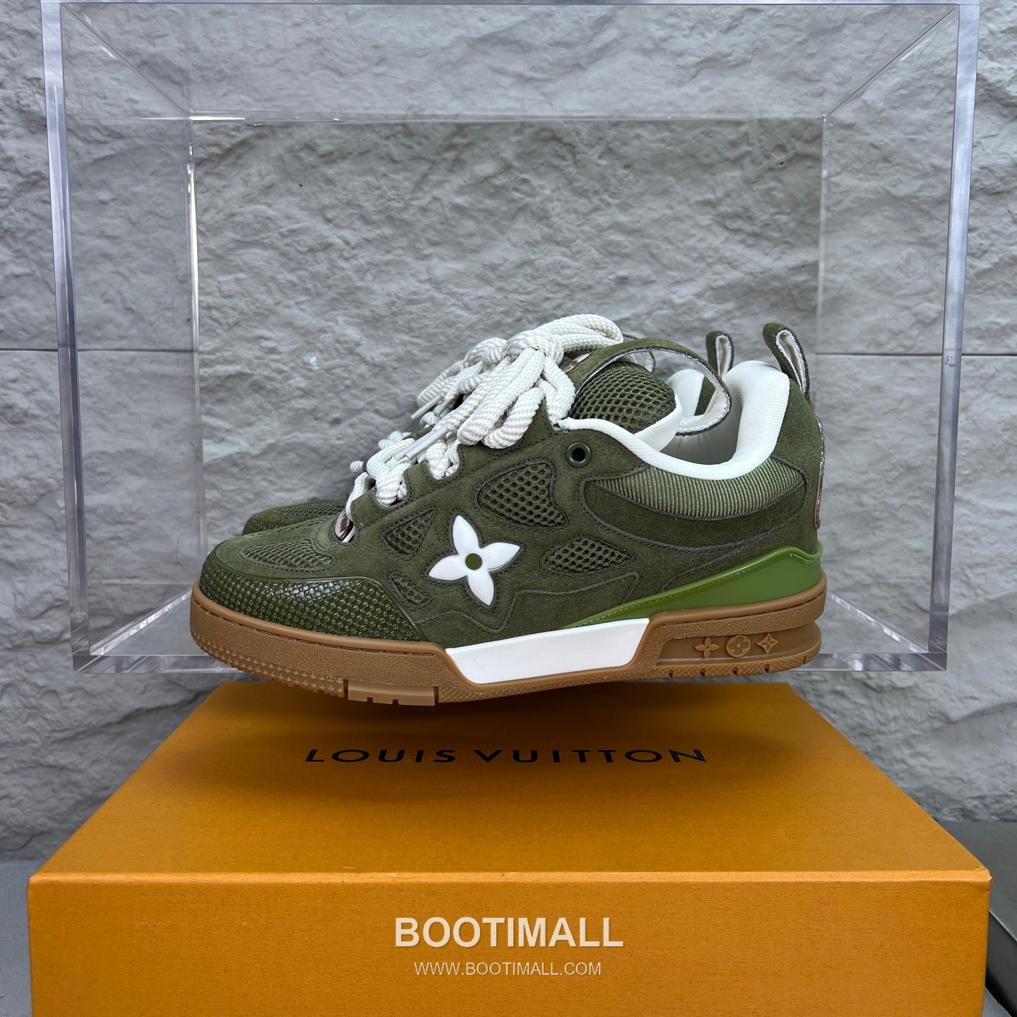 Louis Vuitton Runway 90s Chunky Skate Runner Leather Mesh Multicolor 루이비통 런웨이 90s 청키 스케이트 러너 가죽 메쉬 멀티컬러 스니커즈 1