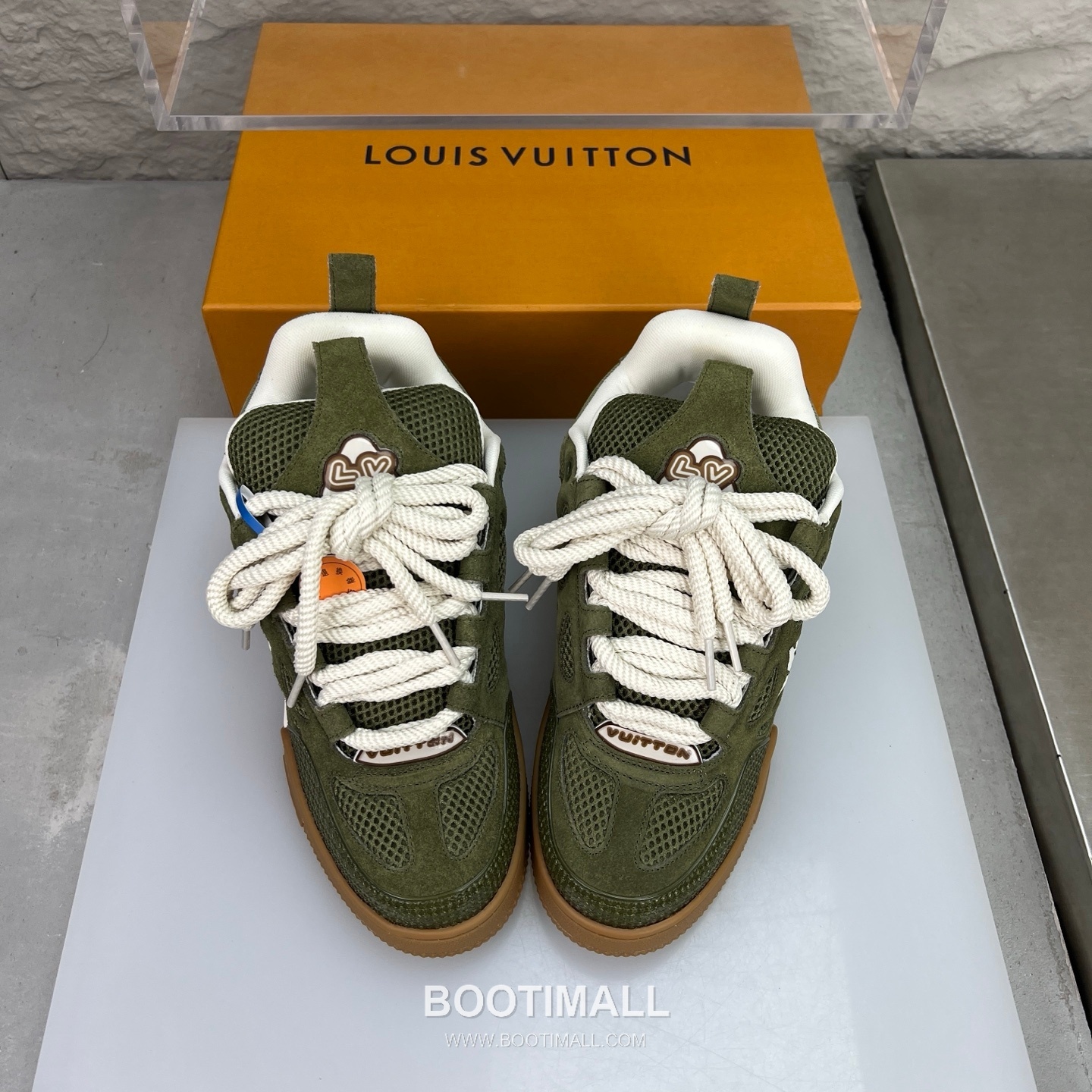 Louis Vuitton Runway 90s Chunky Skate Runner Leather Mesh Multicolor 루이비통 런웨이 90s 청키 스케이트 러너 가죽 메쉬 멀티컬러 스니커즈 3