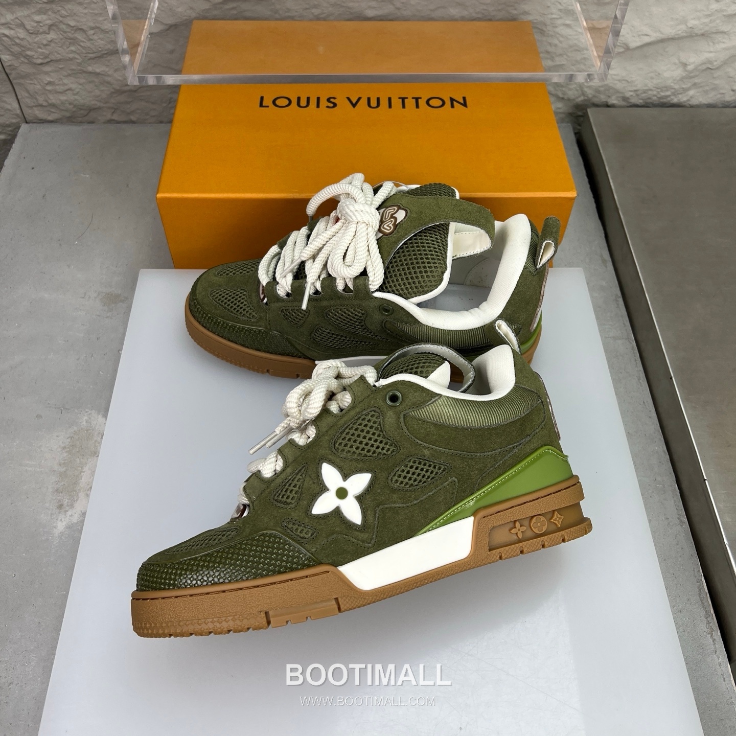 Louis Vuitton Runway 90s Chunky Skate Runner Leather Mesh Multicolor 루이비통 런웨이 90s 청키 스케이트 러너 가죽 메쉬 멀티컬러 스니커즈 4