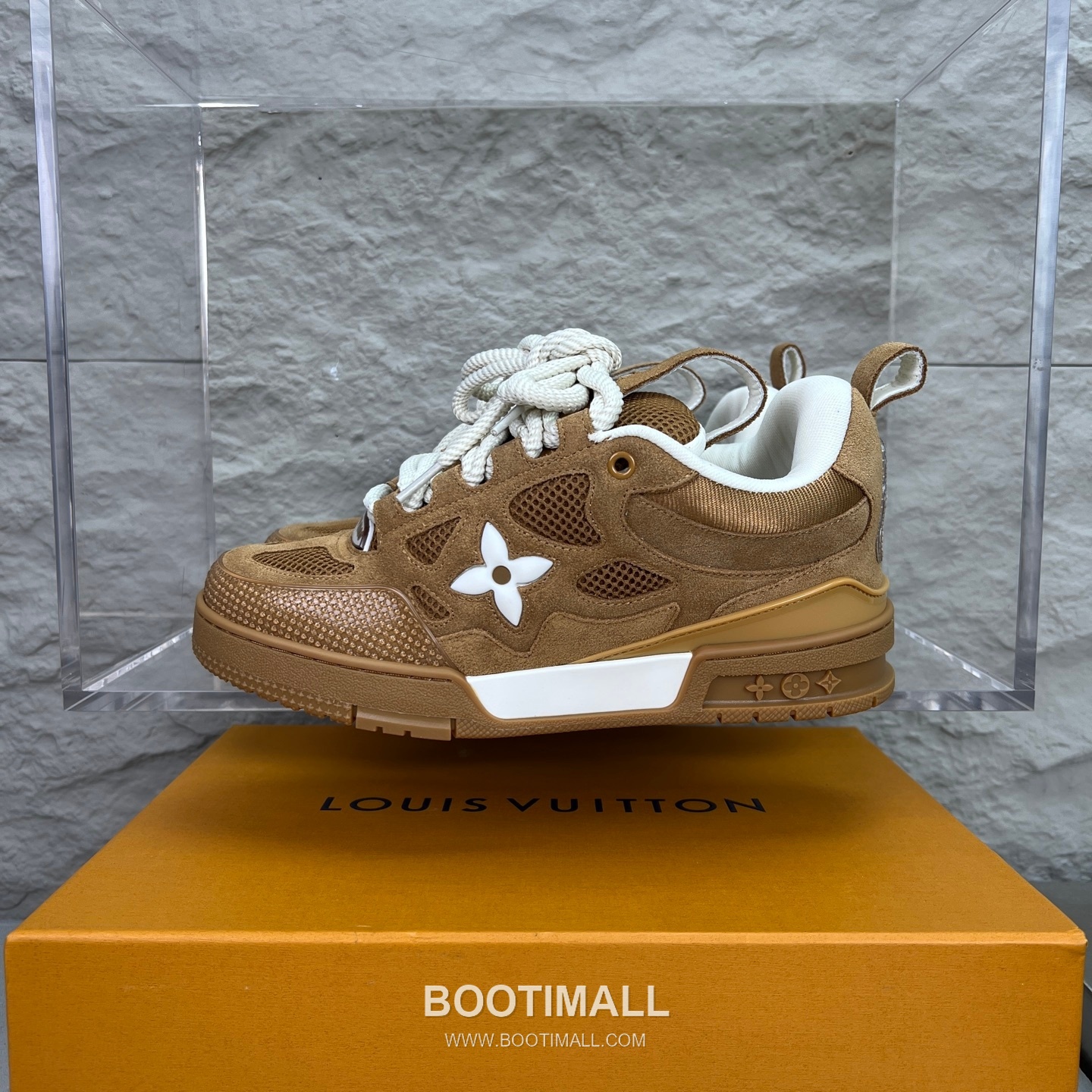 Louis Vuitton Runway 90s Chunky Skate Runner Leather Mesh Multicolor 루이비통 런웨이 90s 청키 스케이트 러너 가죽 메쉬 멀티컬러 스니커즈 1