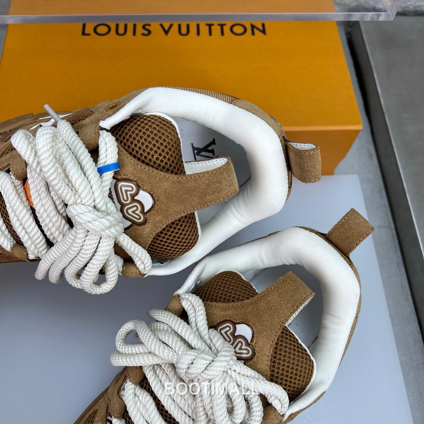 Louis Vuitton Runway 90s Chunky Skate Runner Leather Mesh Multicolor 루이비통 런웨이 90s 청키 스케이트 러너 가죽 메쉬 멀티컬러 스니커즈 7