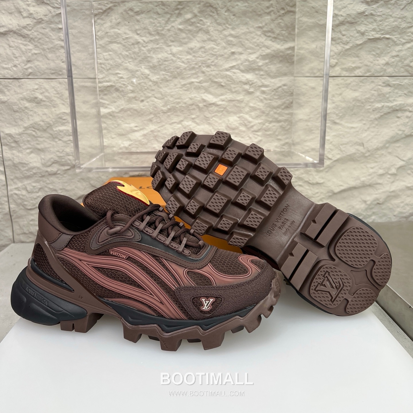 Louis Vuitton Logo Canvas Napa Calfskin Sneakers 루이비통 로고 캔버스 나파 송아지 가죽 스니커즈 9