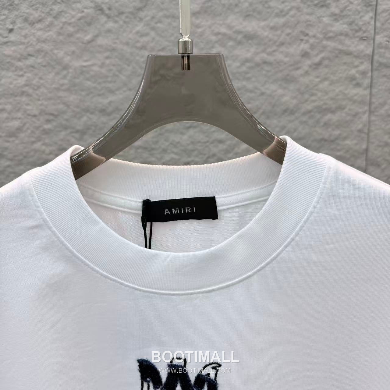 Ami Paris SS26 Embroidered Patchwork Denim Cotton Short Sleeve T-Shirt 아미 파리 SS26 자수 패치워크 데님 코튼 반팔 티셔츠 12