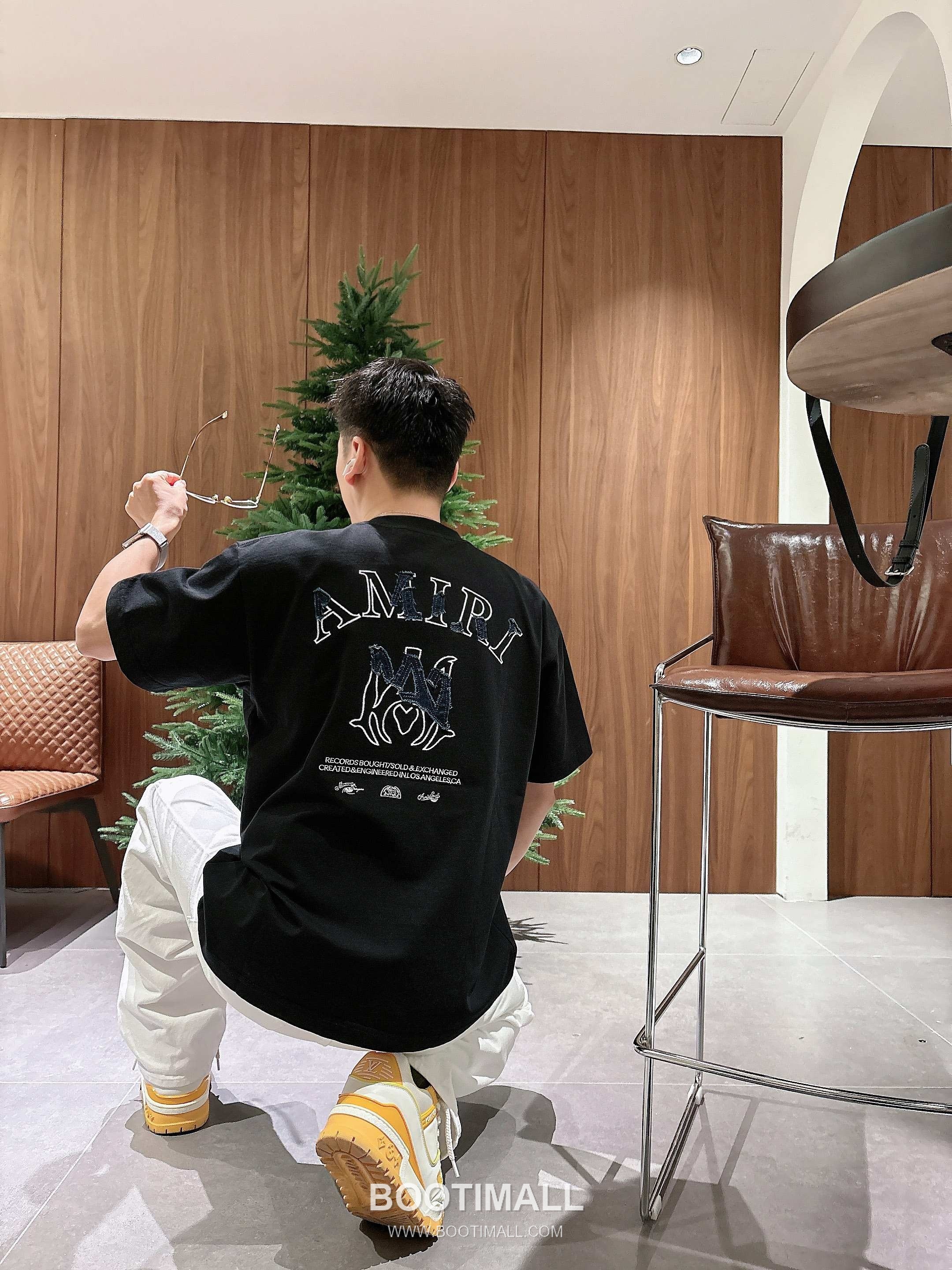 Ami Paris SS26 Embroidered Patchwork Denim Cotton Short Sleeve T-Shirt 아미 파리 SS26 자수 패치워크 데님 코튼 반팔 티셔츠 9