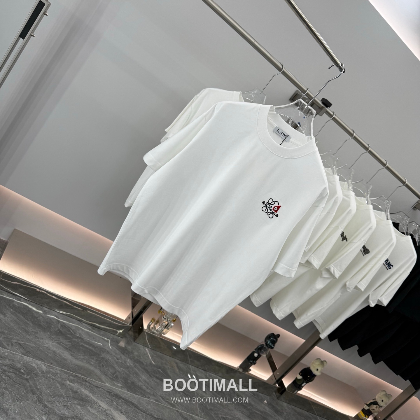 Loewe SS26 Embroidered Heavyweight Cotton Short Sleeve T-Shirt 로에베 SS26 자수 헤비웨이트 코튼 반팔 티셔츠 8