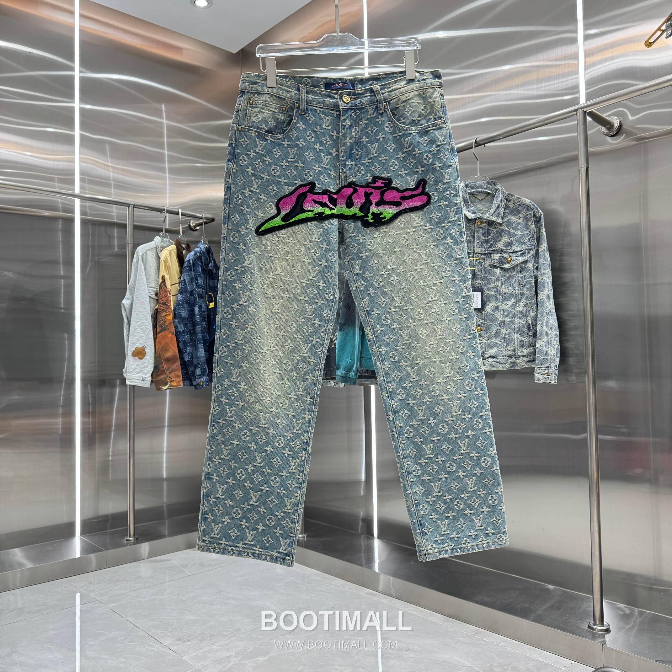 Louis Vuitton Graffiti Monogram Denim Blue Jeans 루이비통 그라피티 모노그램 데님 블루 청바지 1