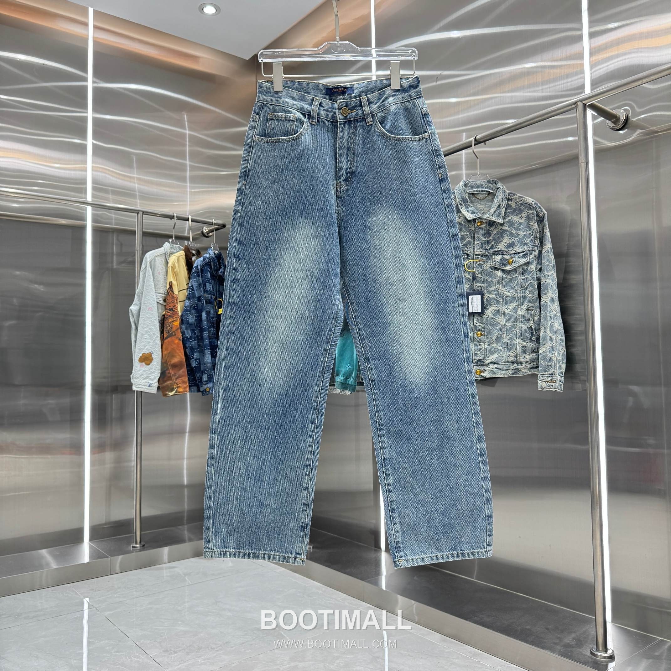 Louis Vuitton Letter Print Straight Jeans Denim Blue Pants 루이비통 레터 프린트 스트레이트 진 데님 블루 팬츠 1