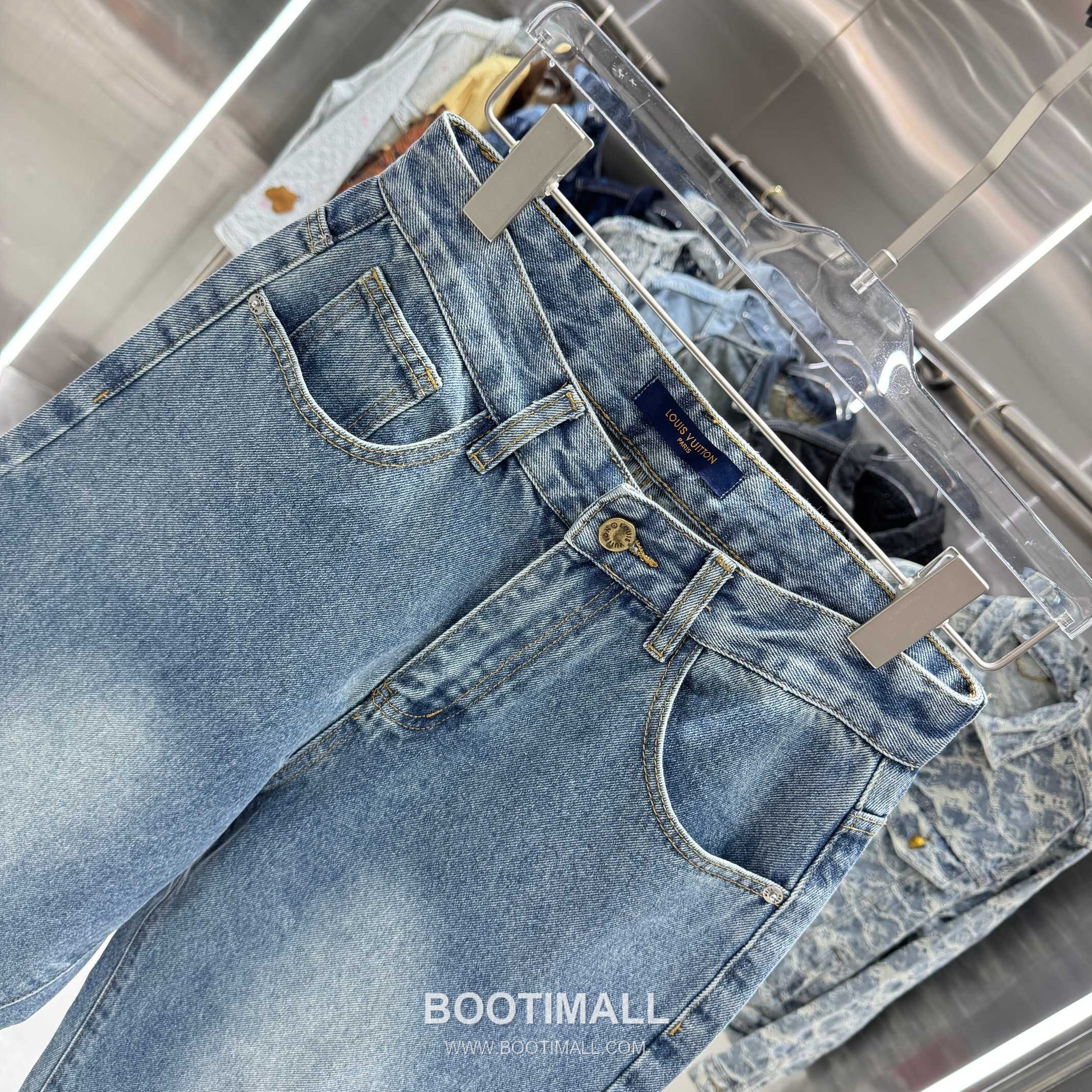 Louis Vuitton Letter Print Straight Jeans Denim Blue Pants 루이비통 레터 프린트 스트레이트 진 데님 블루 팬츠 4