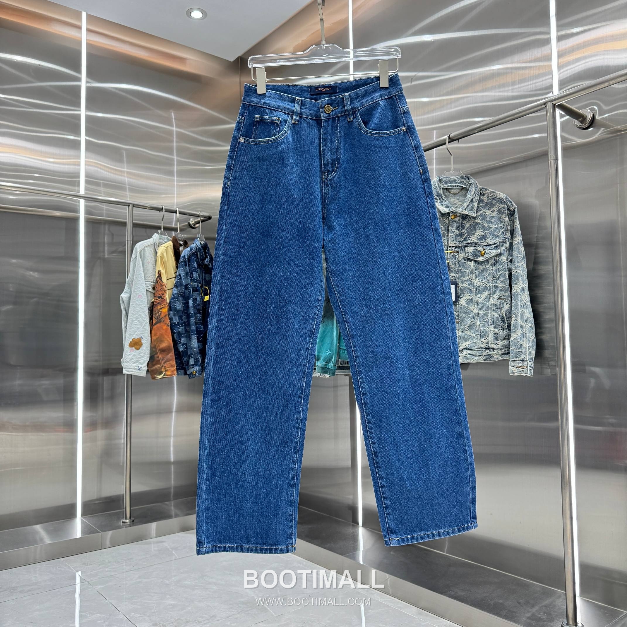 Louis Vuitton Back Pocket Letter Print Straight Jeans Denim Dark Blue Pants 루이비통 백 포켓 레터 프린트 스트레이트 진 데님 딥블루 팬츠 1