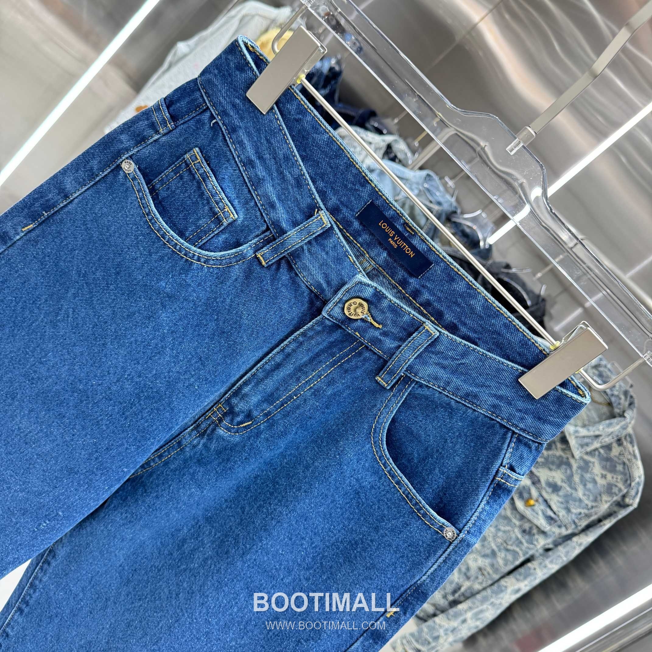 Louis Vuitton Back Pocket Letter Print Straight Jeans Denim Dark Blue Pants 루이비통 백 포켓 레터 프린트 스트레이트 진 데님 딥블루 팬츠 4