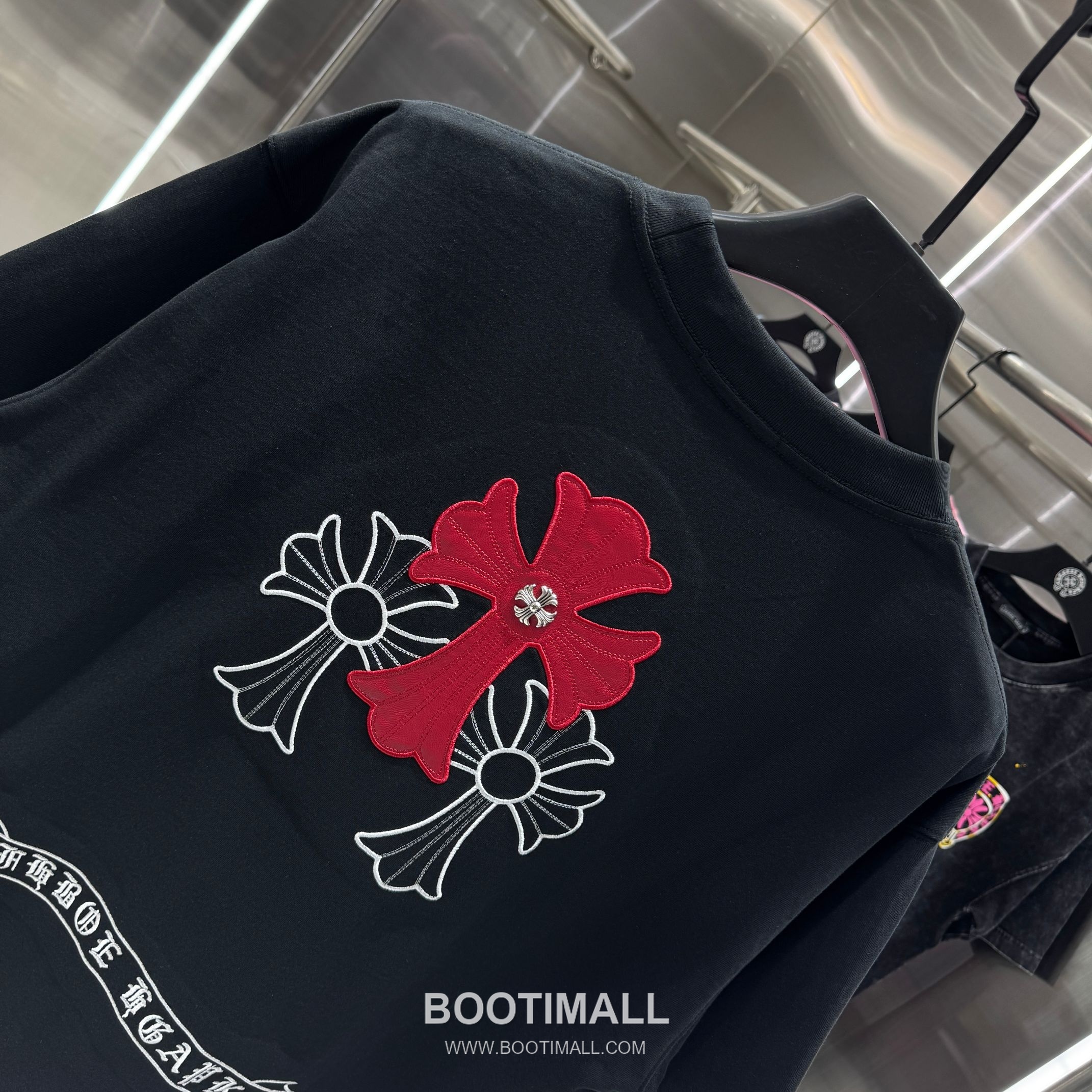 Chrome Hearts Washed Leather-Applique Embroidered Tee Black T-shirt 크롬하츠 워싱 레더 아플리케 자수 티 블랙 티셔츠 5