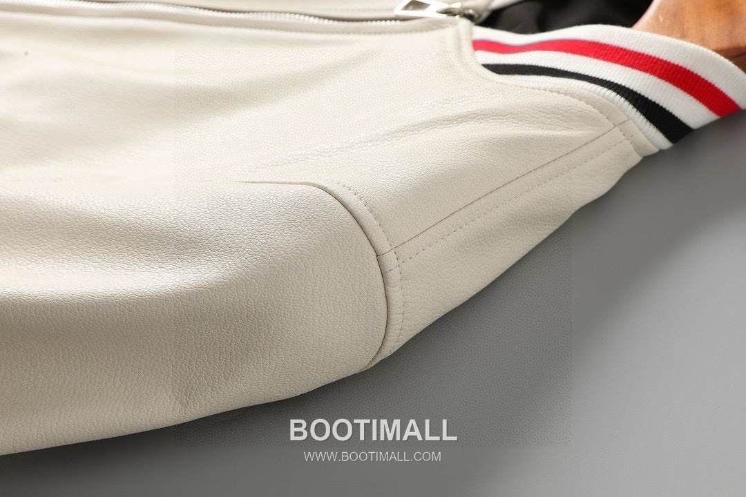 Thom Browne 2026 Leather Bomber Goatskin White 톰브라운 2026 레더 봄버 염소가죽 화이트 5