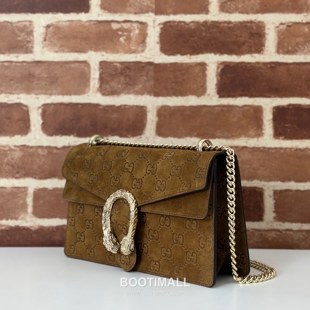 Gucci Embossed Leather Shoulder Bag 818145 구찌 엠보싱 레더 숄더백 27.5cm 2