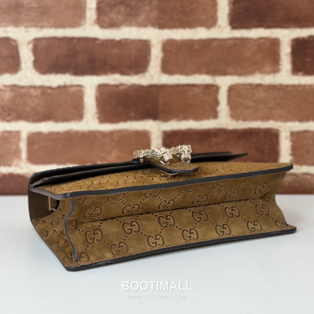 Gucci Embossed Leather Shoulder Bag 818145 구찌 엠보싱 레더 숄더백 27.5cm 4